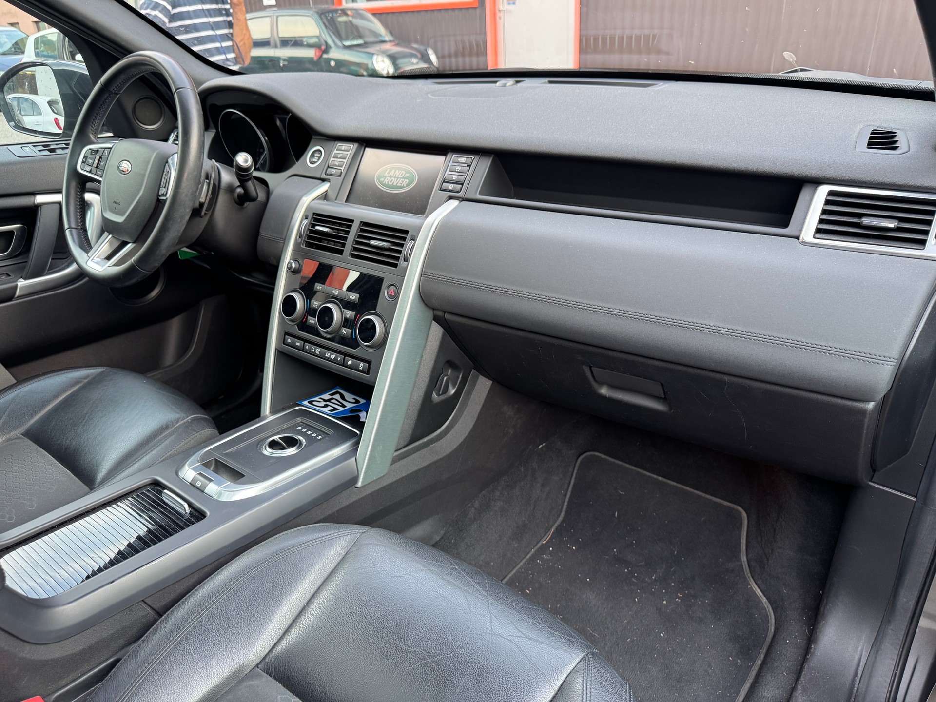 LAND ROVER Sport-image-8