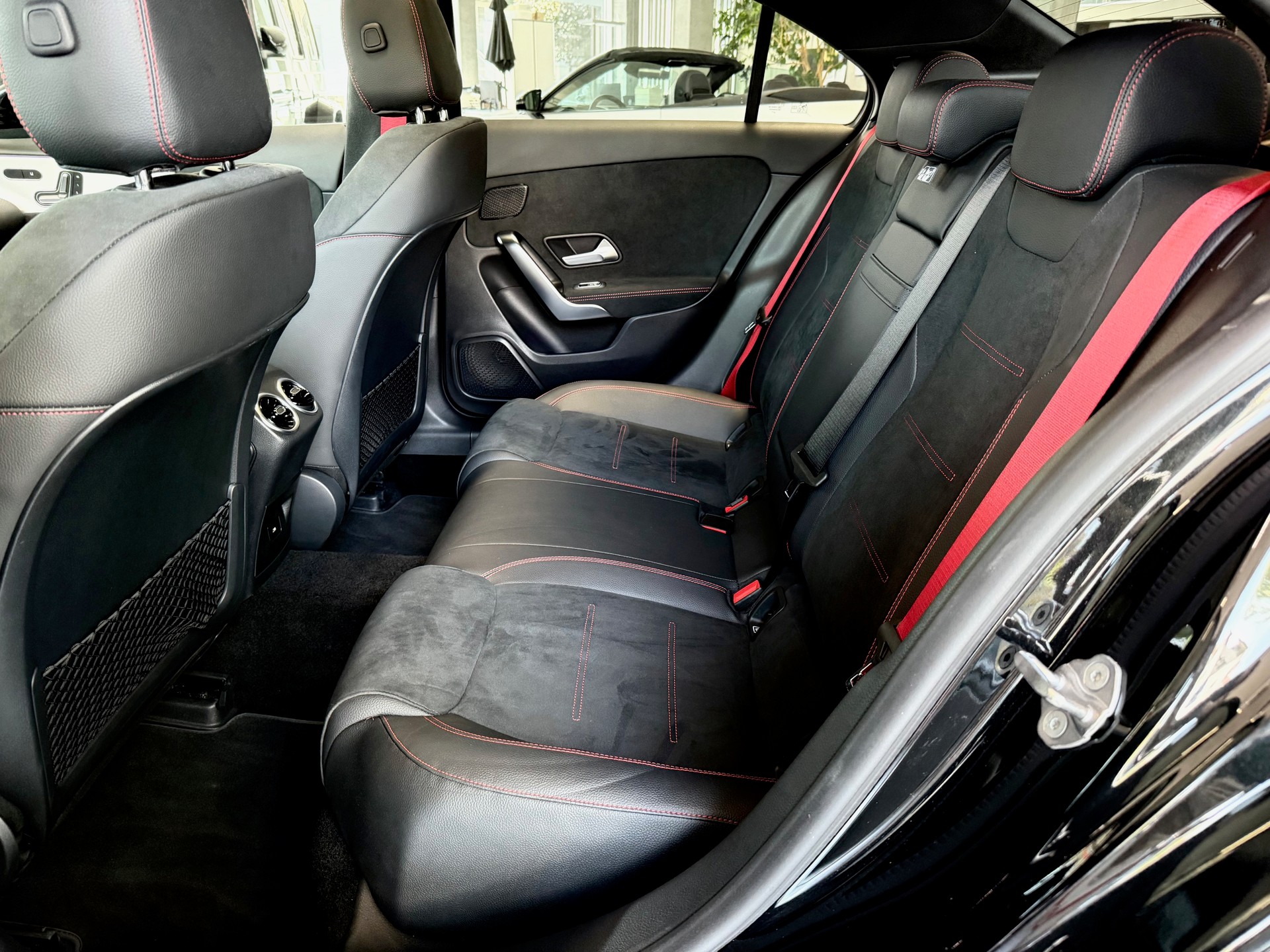 MERCEDES-BENZ A AMG 35 4Matic 8G-DCT-image-14