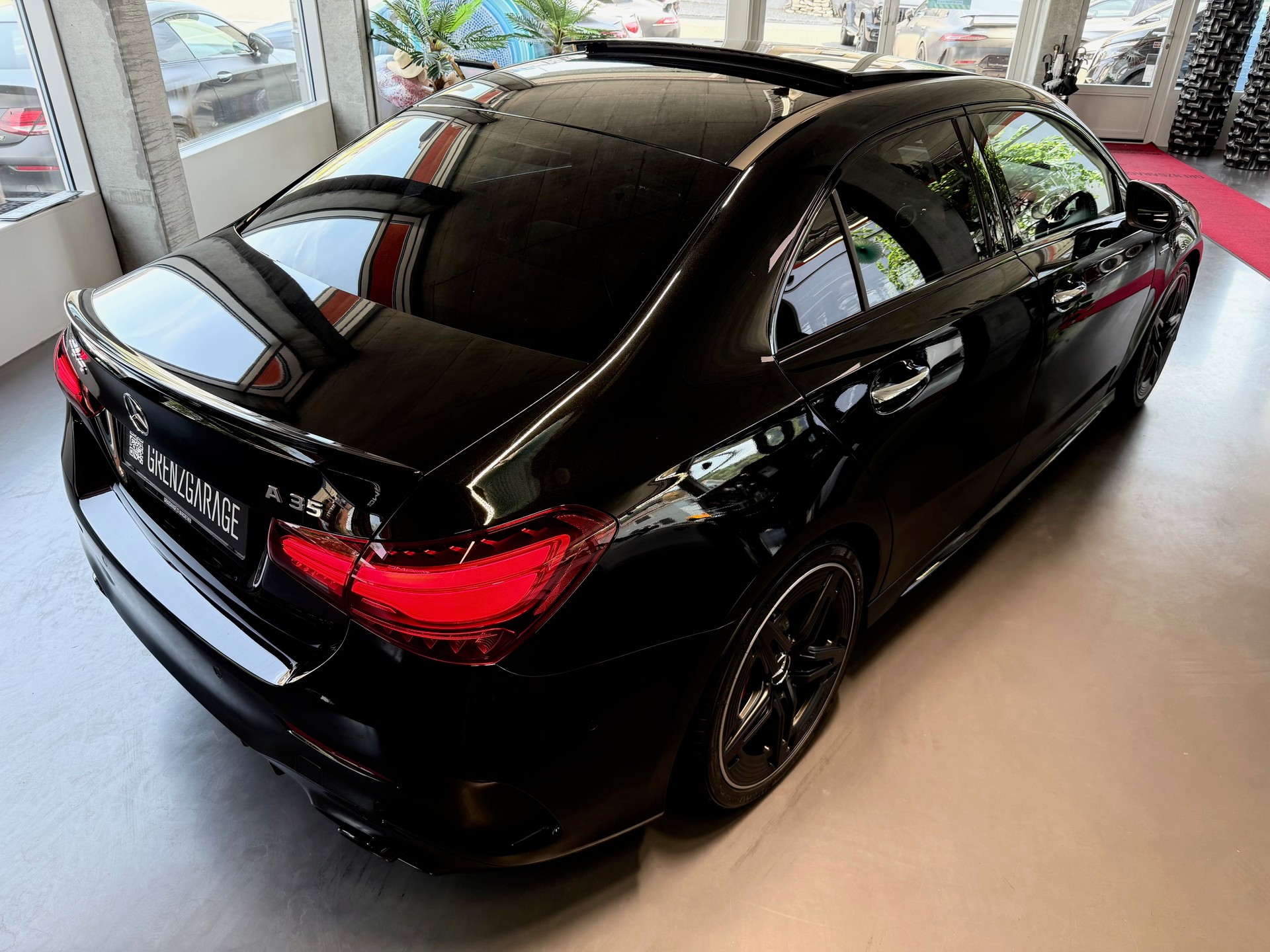 MERCEDES-BENZ A AMG 35 4Matic 8G-DCT-image-8