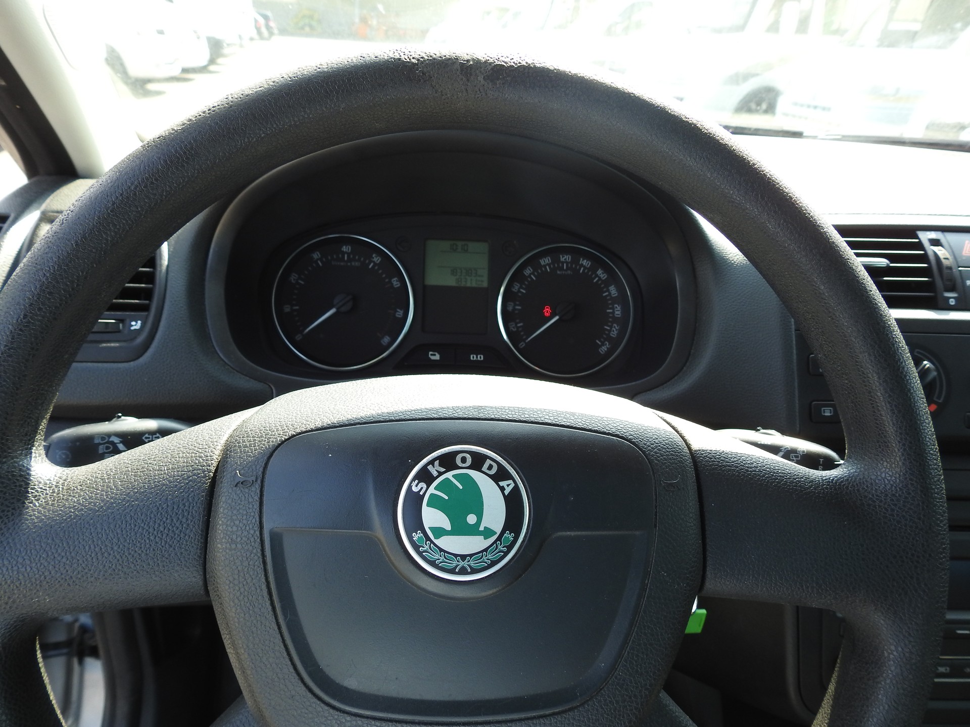 SKODA Roomster 1.2 TSI Family-image-26