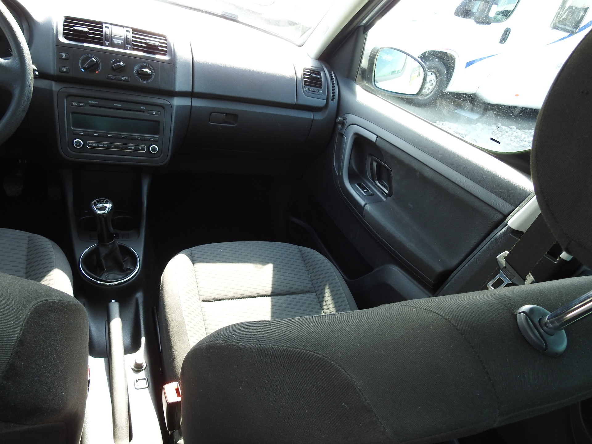 SKODA Roomster 1.2 TSI Family-image-18