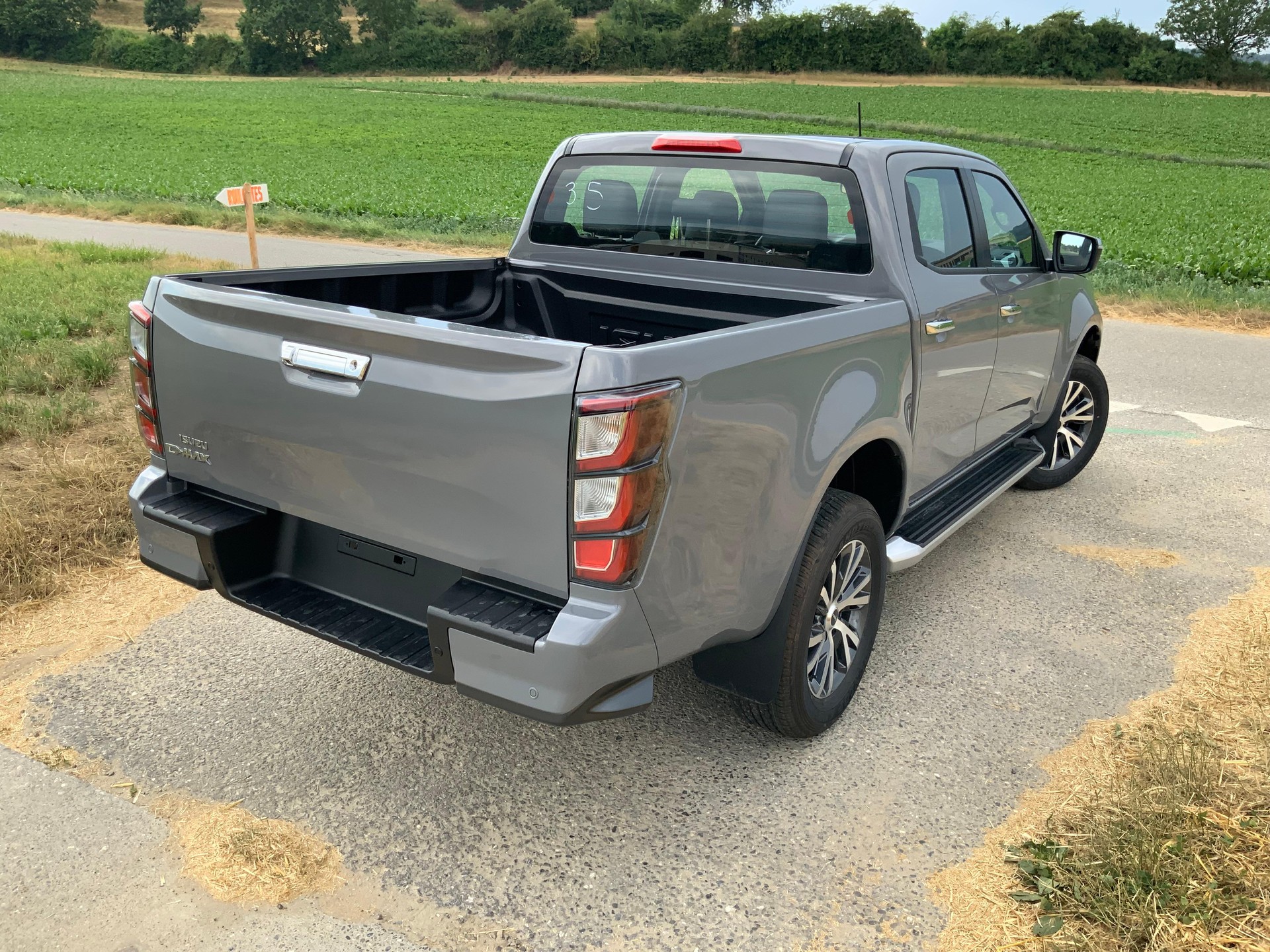 ISUZU D-Max Crew Pick-up 1.9 DDi F+ 4x4-showroom-element-3
