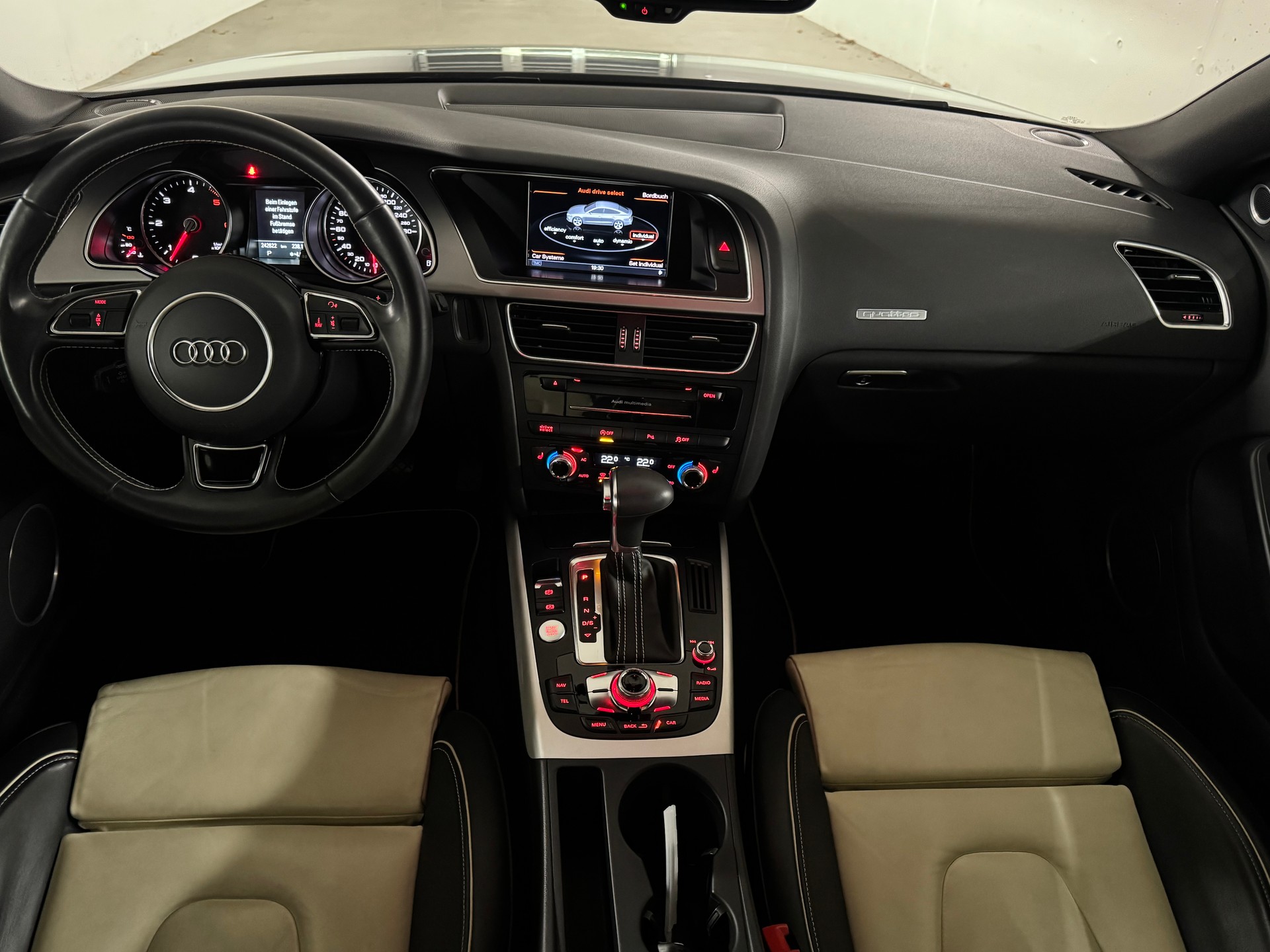 AUDI A5 Sportback 3.0 TDI quattro S-tronic S-Line-image-10