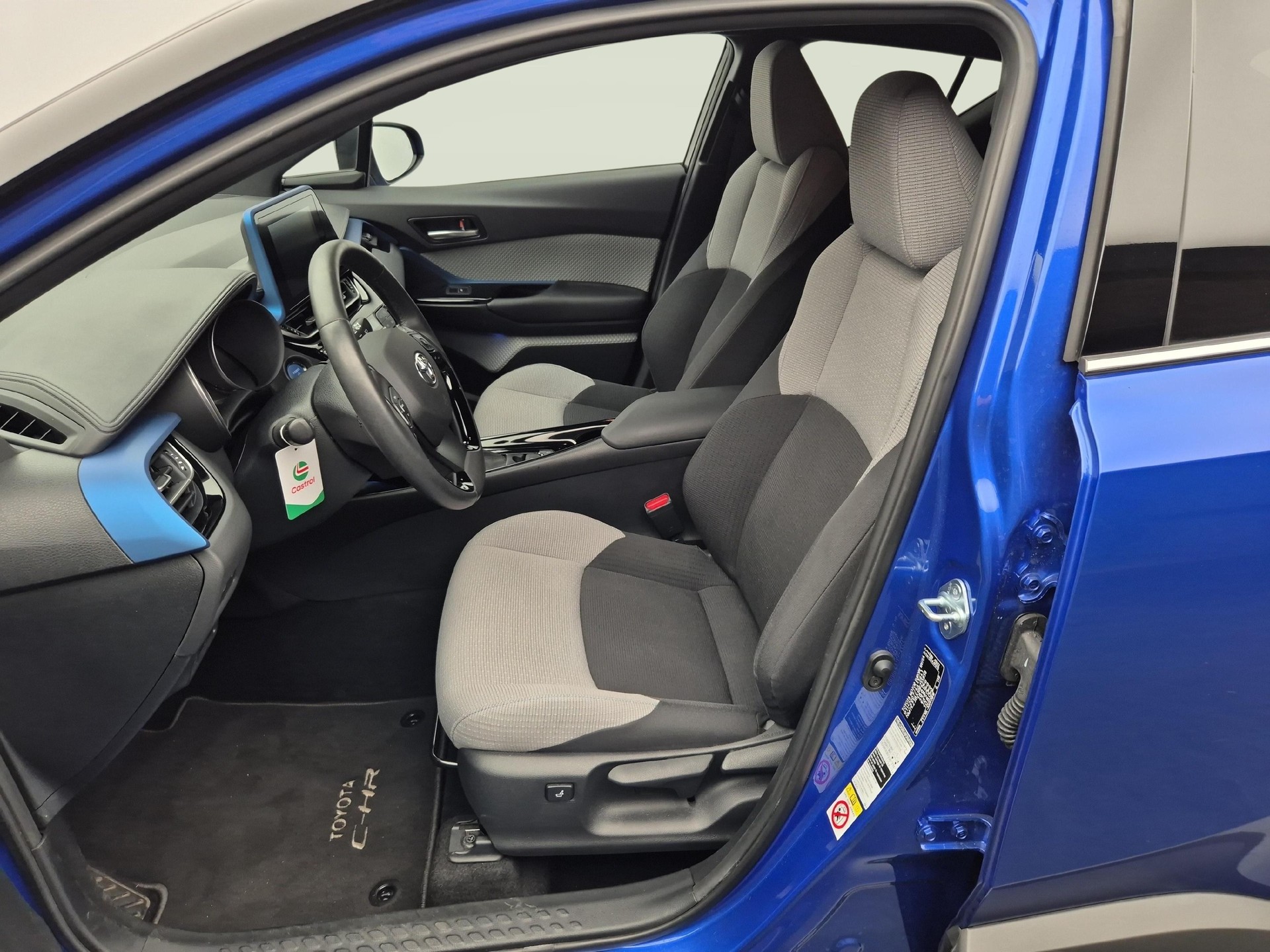 TOYOTA C-HR 1.8 VVTi HSD Style-showroom-element-2