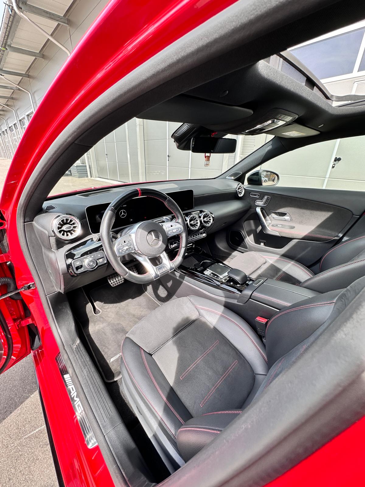 MERCEDES-BENZ MERCEDES-BENZ A 35 AMG 4MATIC SPEEDSHIFT NIGHT AERODYNAMIK l 306 PS-image-7