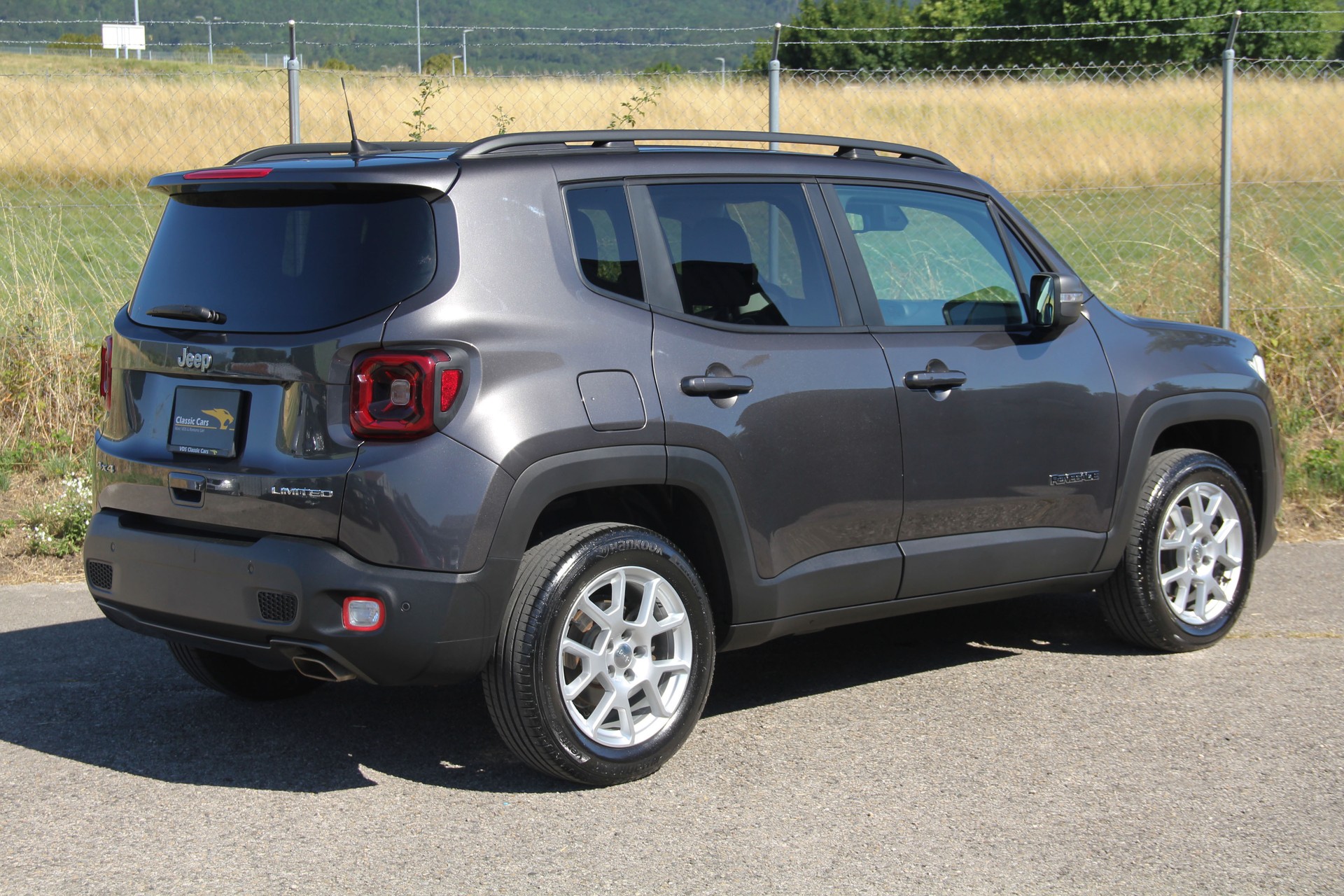 JEEP Renegade 1.3 Turbo Limited AWD ⭐⭐⭐⭐⭐-showroom-element-3