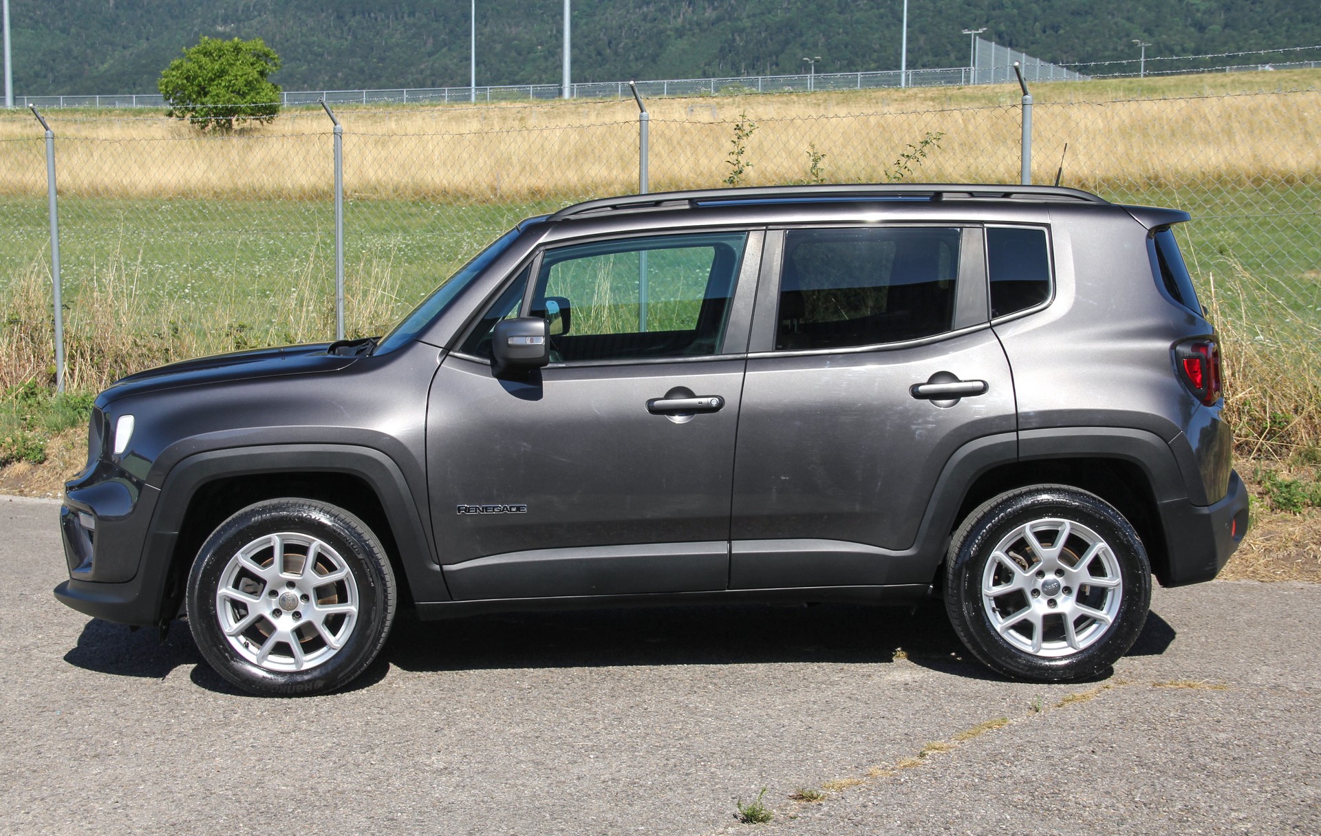 JEEP Renegade 1.3 Turbo Limited AWD ⭐⭐⭐⭐⭐-image-25