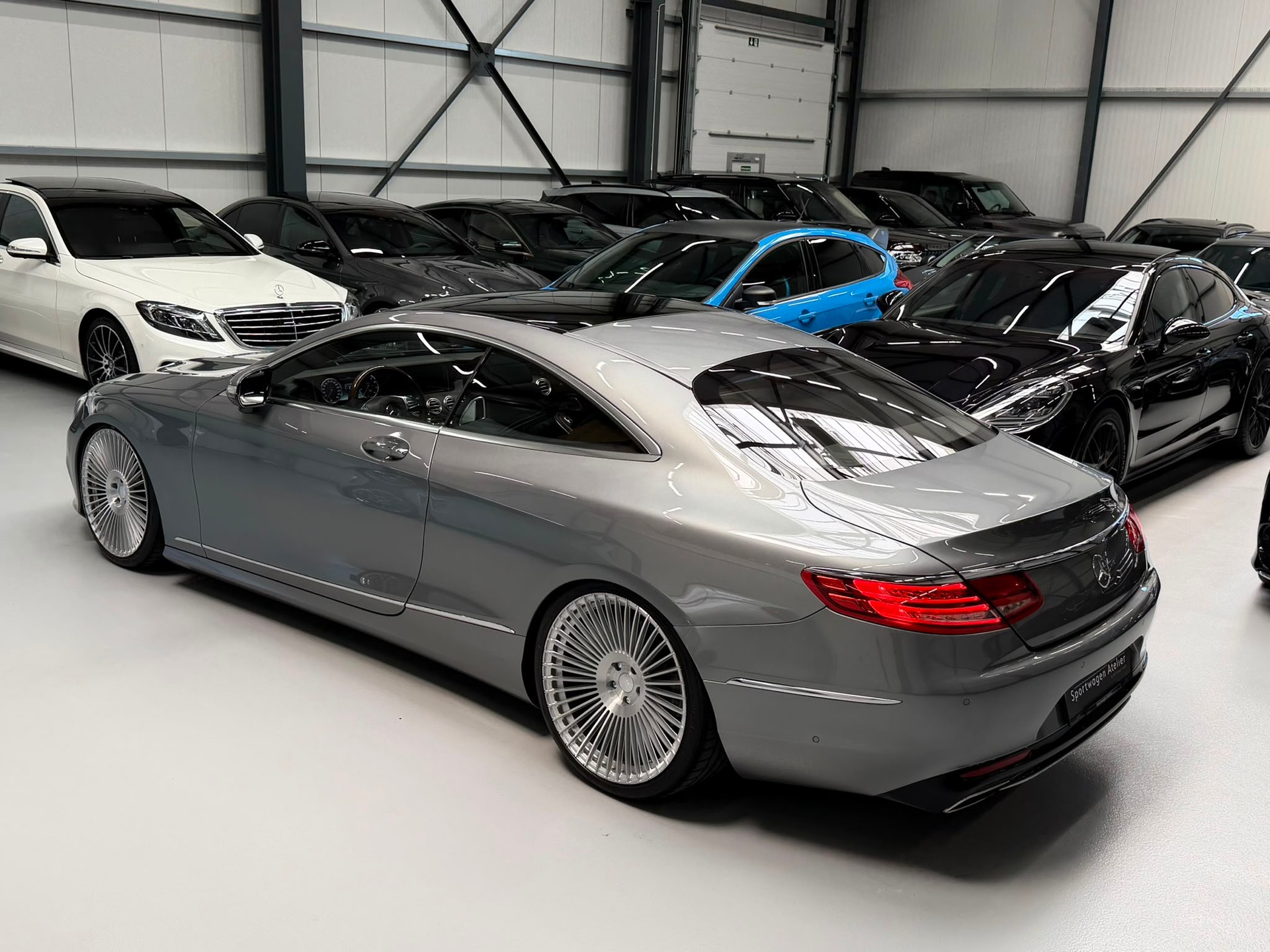 MERCEDES-BENZ S 500 Coupé 4Matic 7G-Tronic-image-5