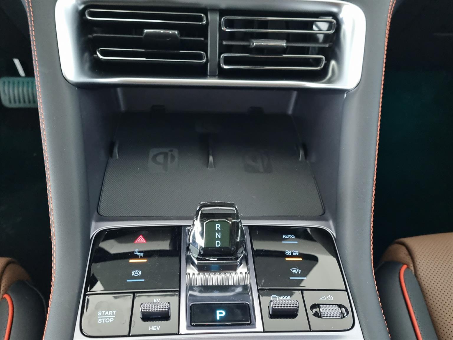 BYD Seal U DM-i Comfort FWD-image-15