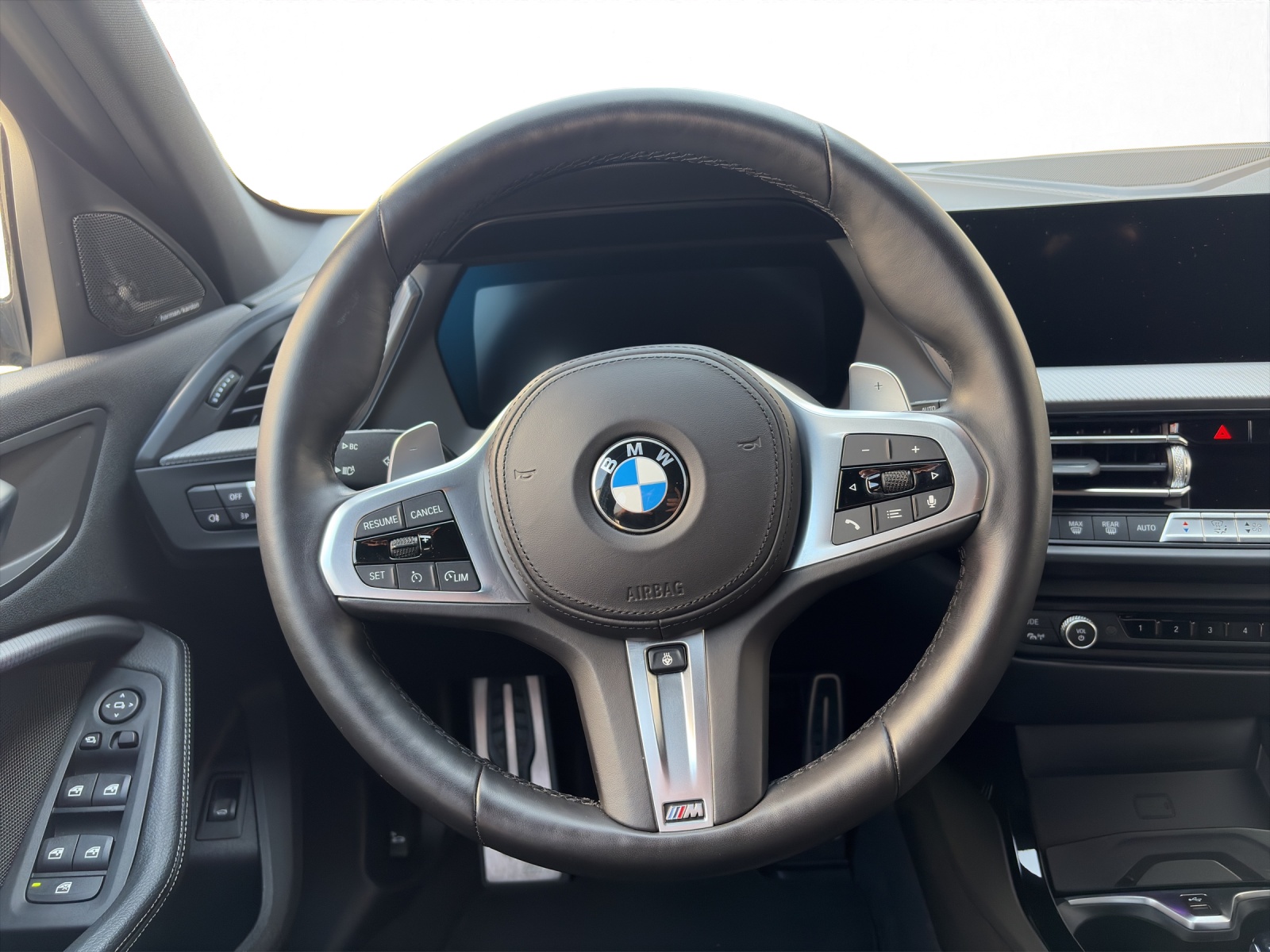BMW M135i xDrive-image-10