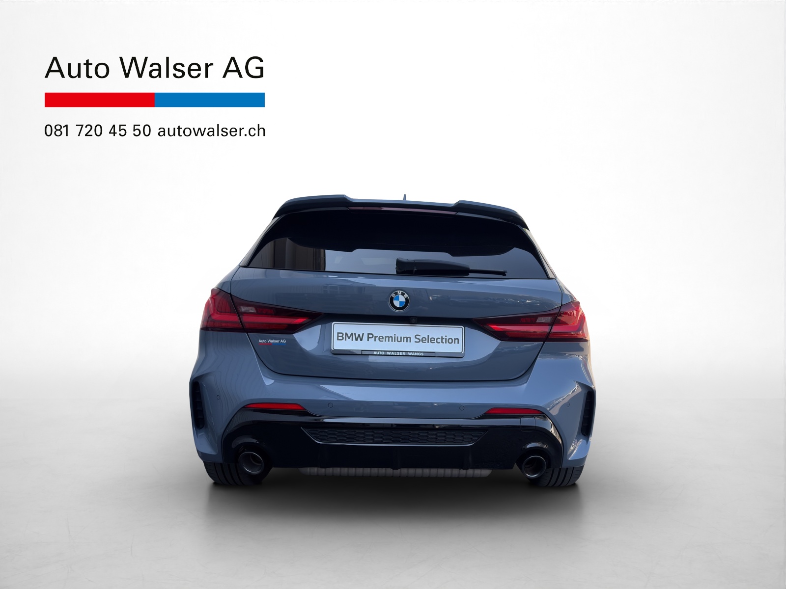 BMW M135i xDrive-showroom-element-3