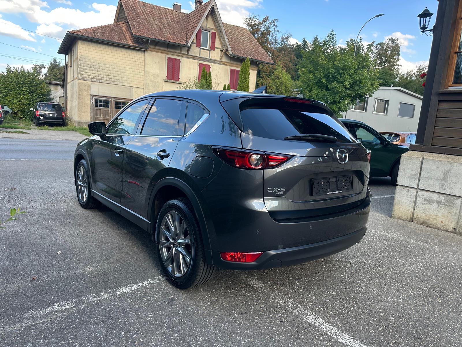 MAZDA CX-5 SKYACTIV-D 184 Revolution AWD Automat-showroom-element-3