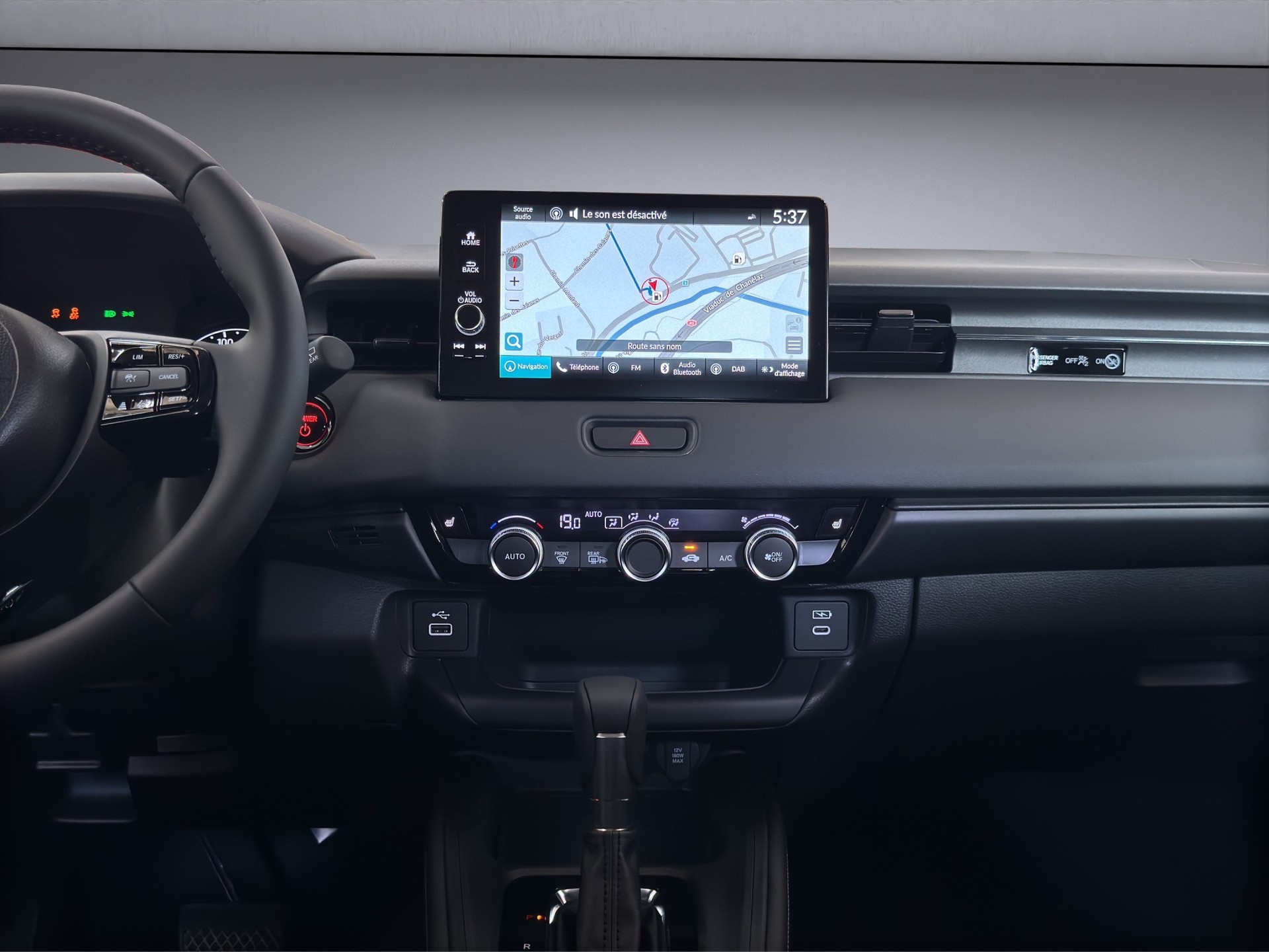 HONDA HR-V 1.5 i-MMD Elegance-image-9