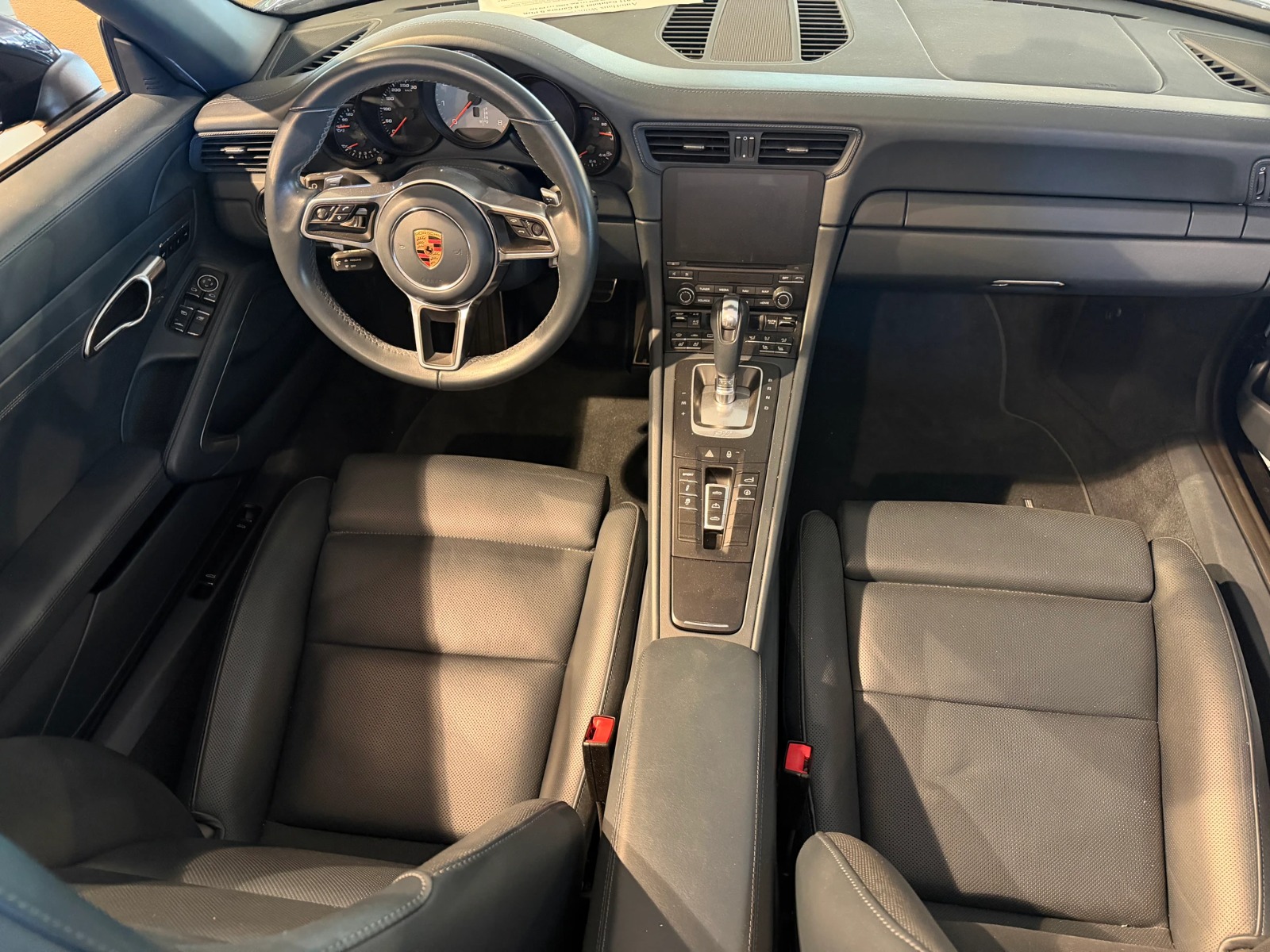 PORSCHE 911 Cabriolet 3.0 Carrera S PDK-image-13