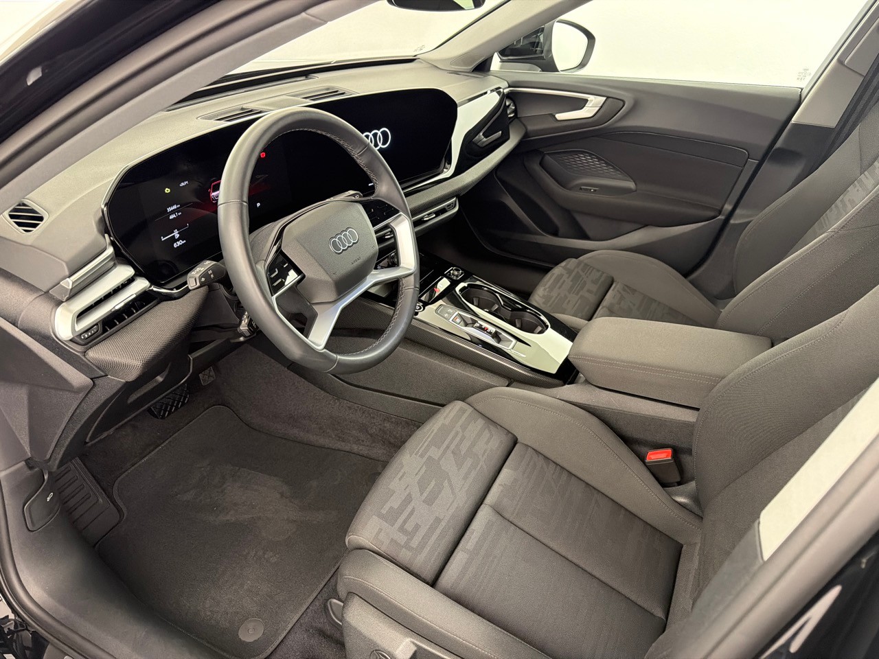 AUDI A5 Avant TDI 150kW Attra-image-4