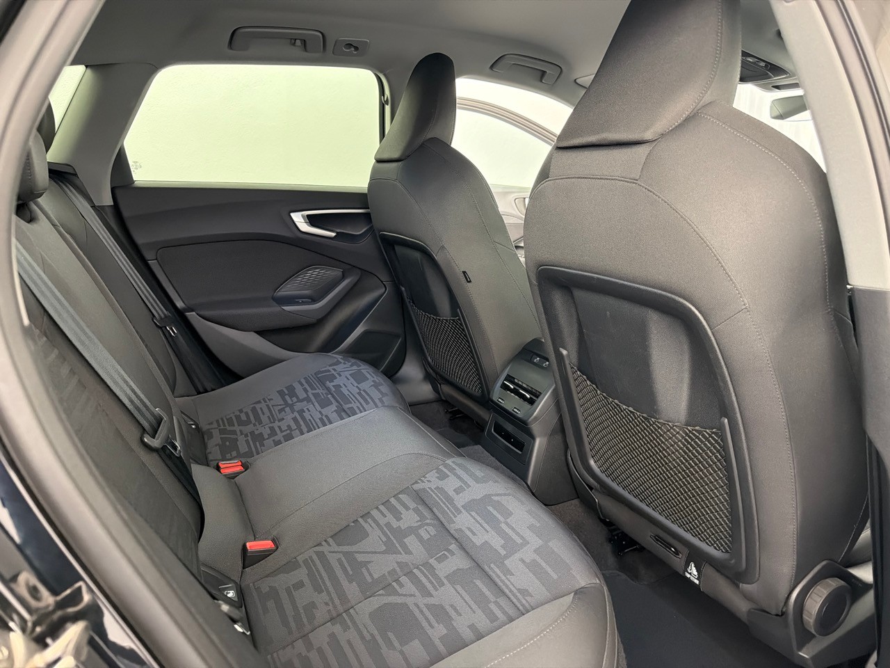 AUDI A5 Avant TDI 150kW Attra-image-7