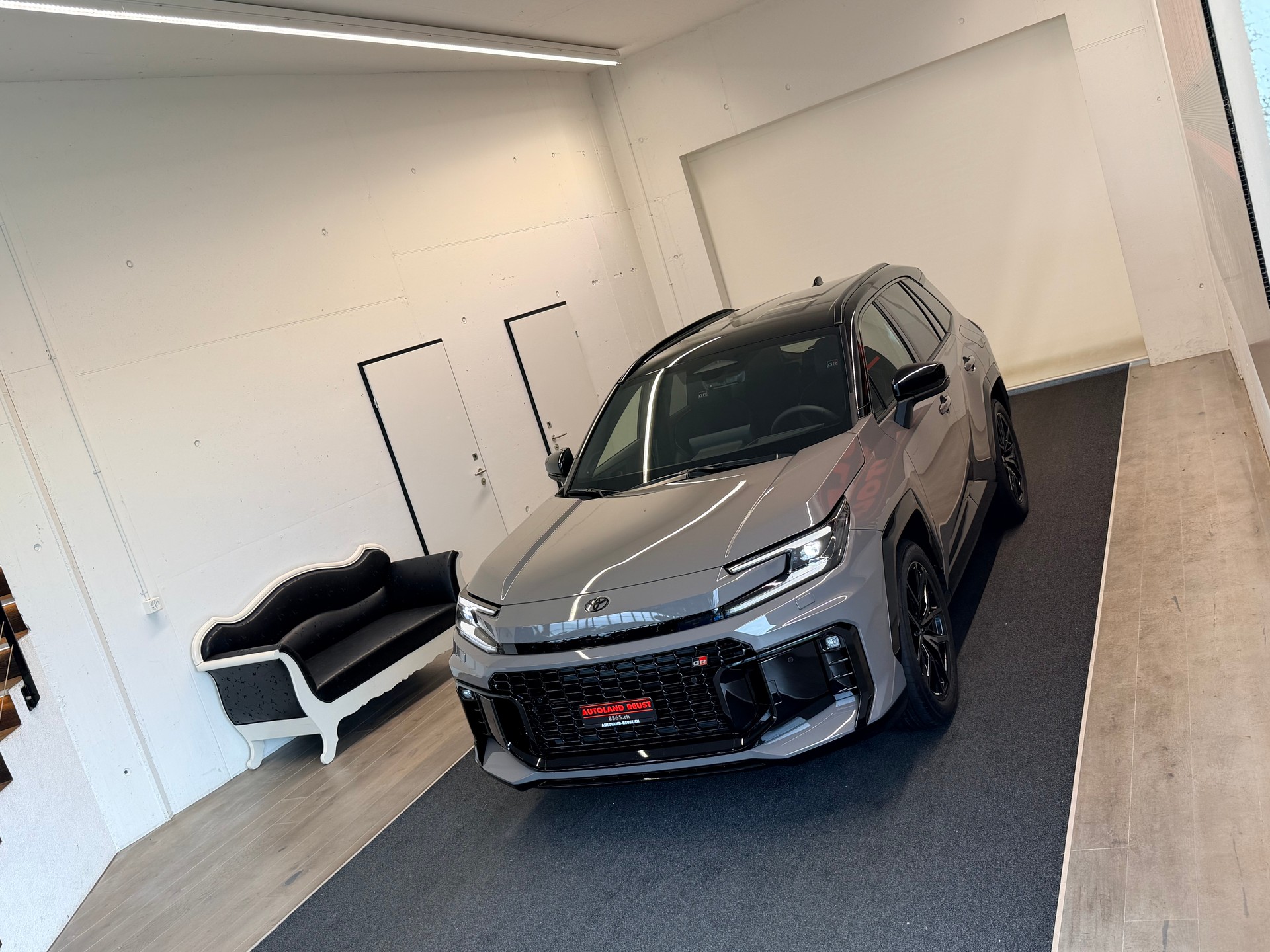 TOYOTA RAV-4 2.5 HSD GR Sport e-CVT 4WD-showroom-element-3