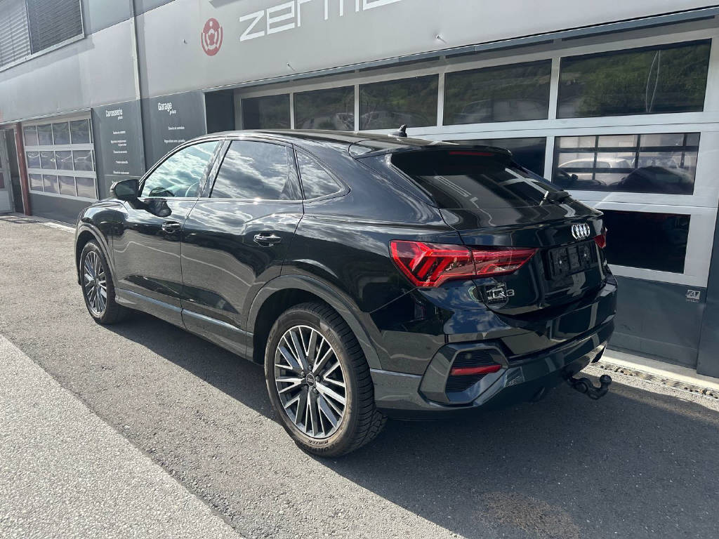 AUDI Q3 Sportback 1.5 35 TFSI S line Attraction S-Tronic-showroom-element-2