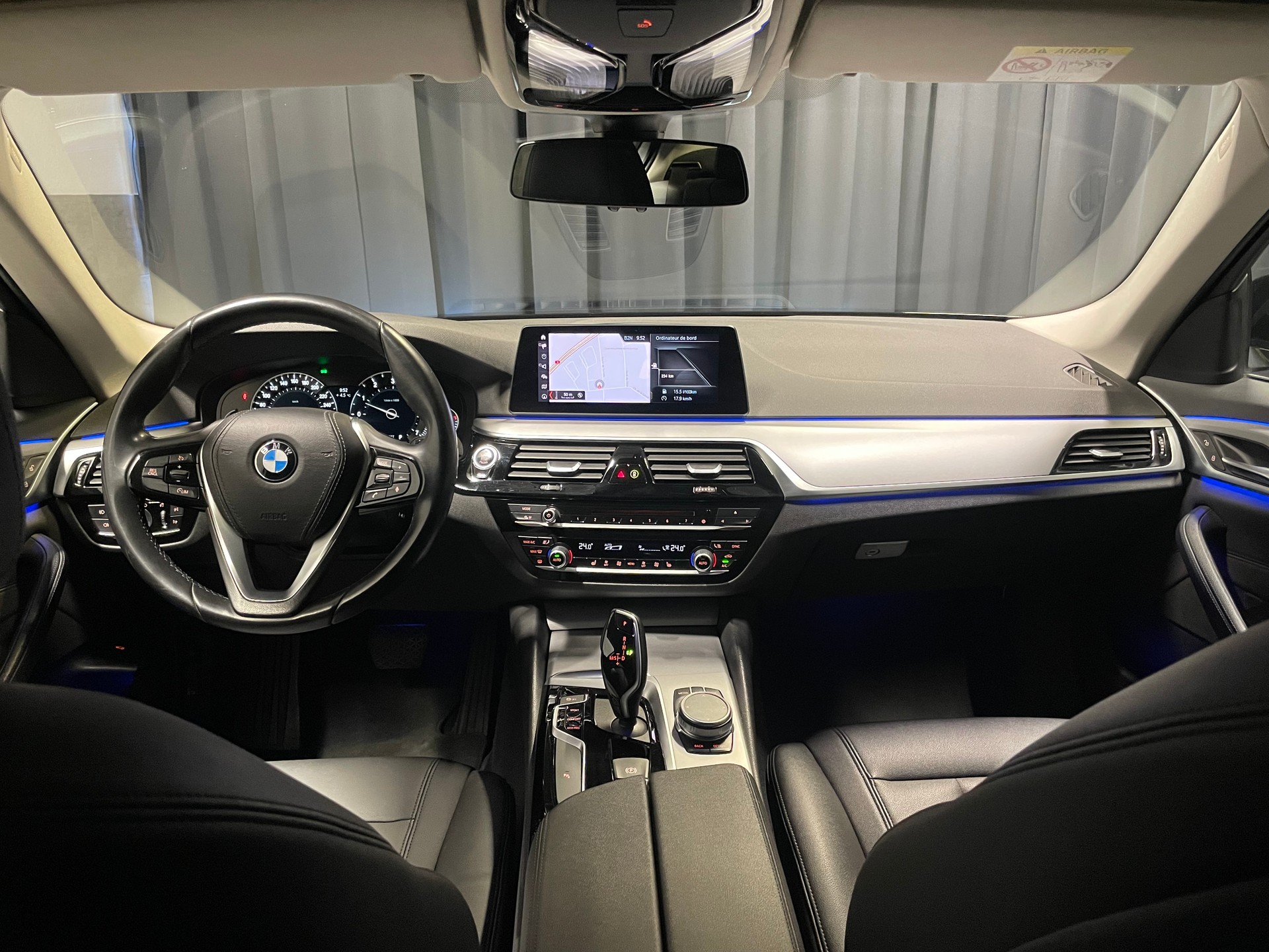 BMW 530i xDrive Steptronic Sport line (58)-image-8