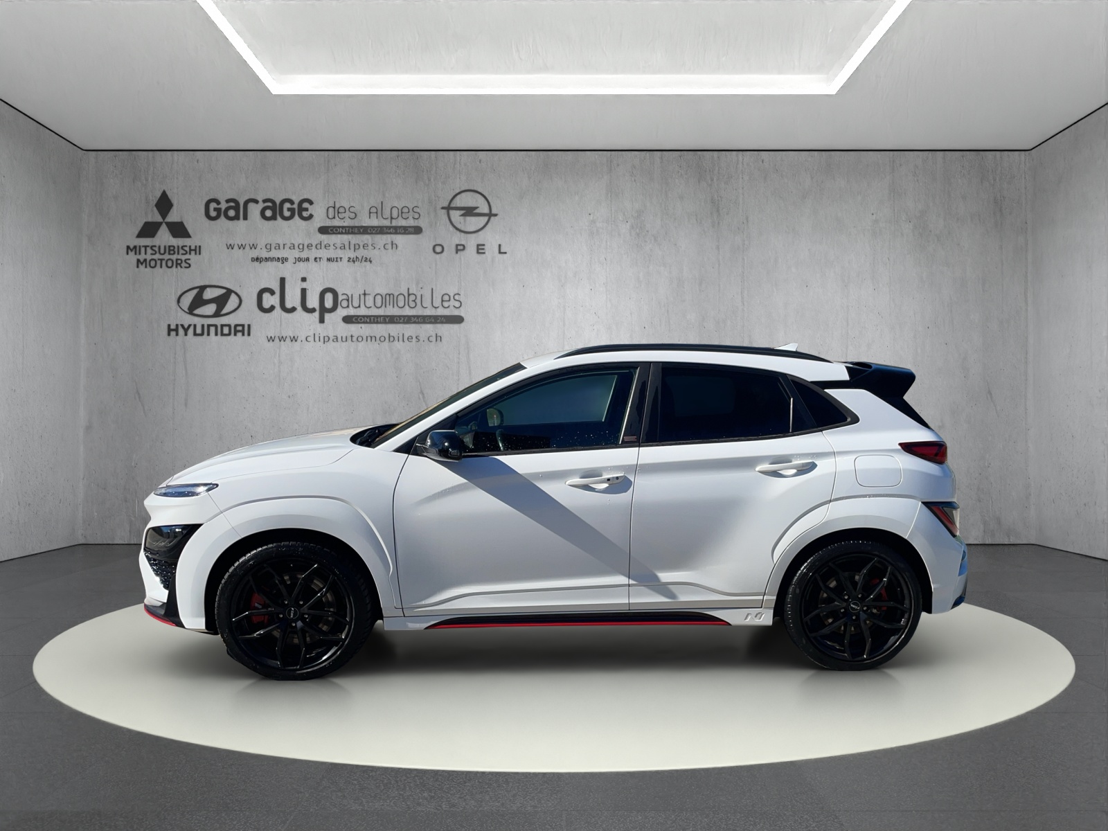 HYUNDAI Kona N 2.0 T-GDi-showroom-element-2