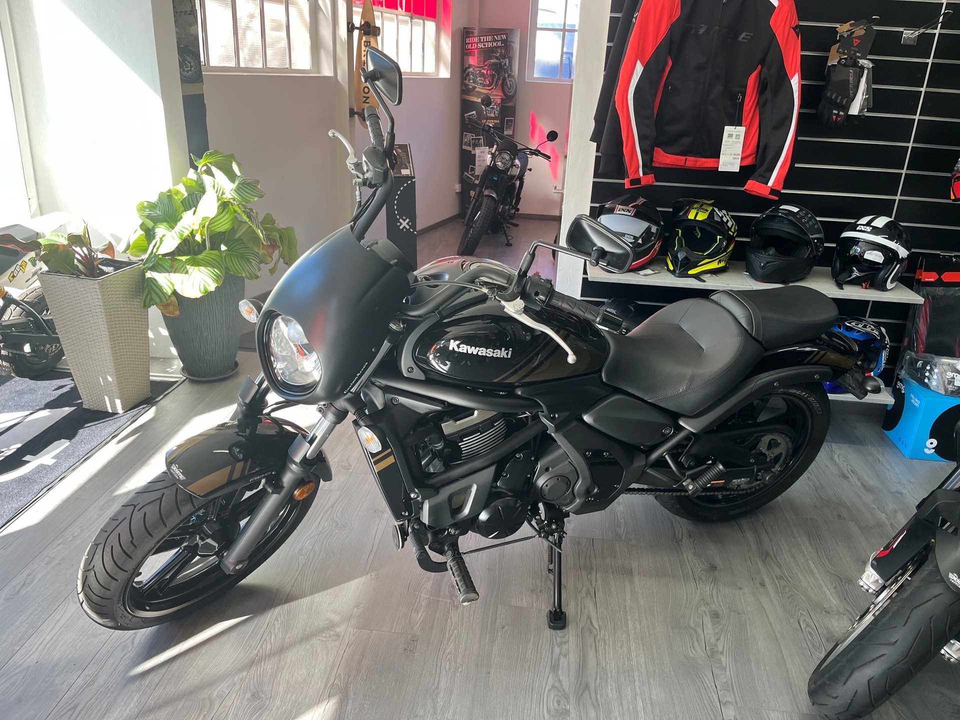 KAWASAKI Vulcan S ABS - GRATIS LIEFERUNG*-image-1