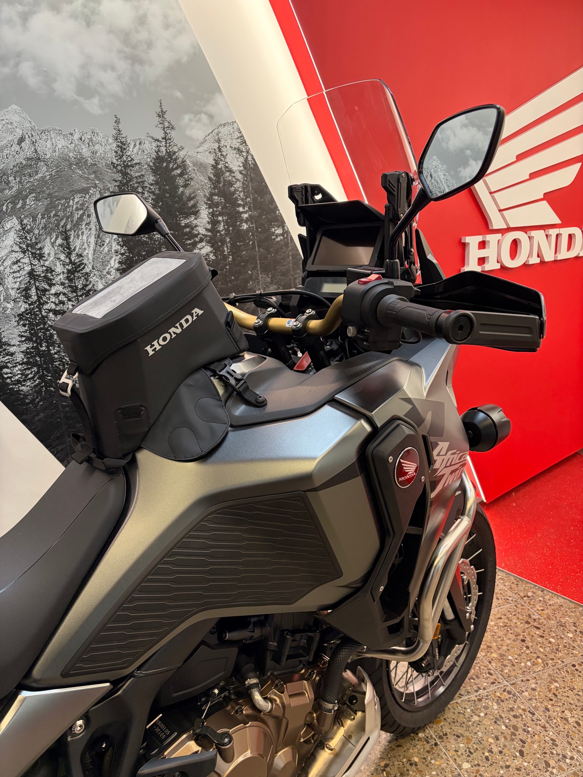HONDA CRF 1100 Africa Twin Adventure Sports Swiss Edition-image-7