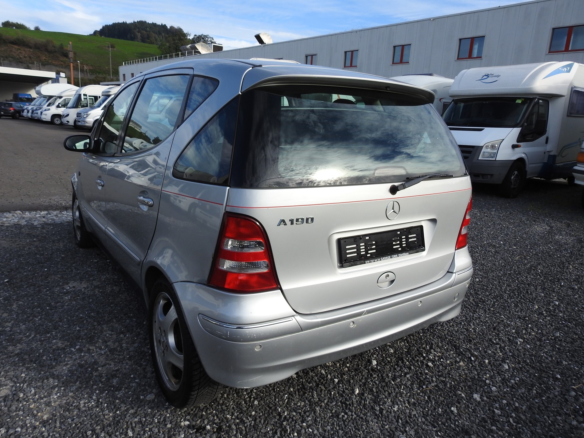 MERCEDES-BENZ A 190 L Avantgarde-showroom-element-3