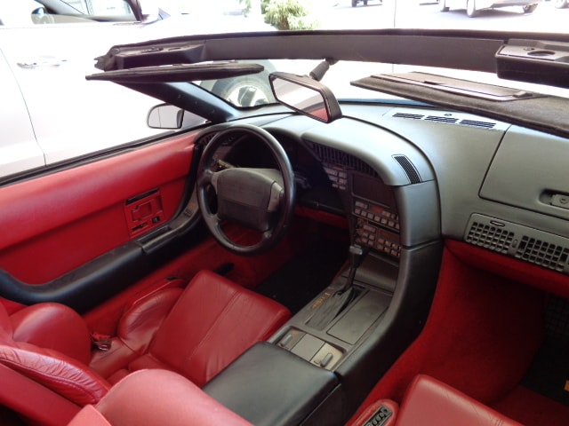 CHEVROLET Corvette Cabriolet 5.7-showroom-element-3