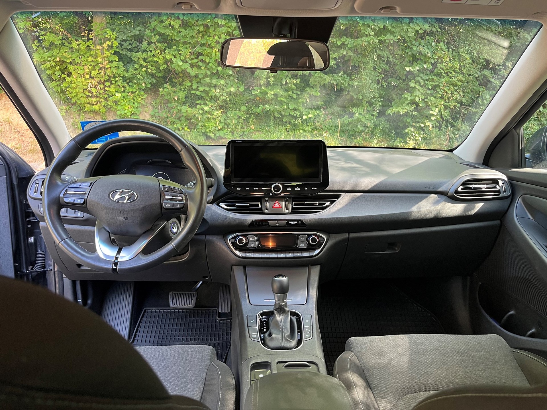 HYUNDAI i30 Wagon 1.5 T-GDi Amplia 48V MH DCT-image-4