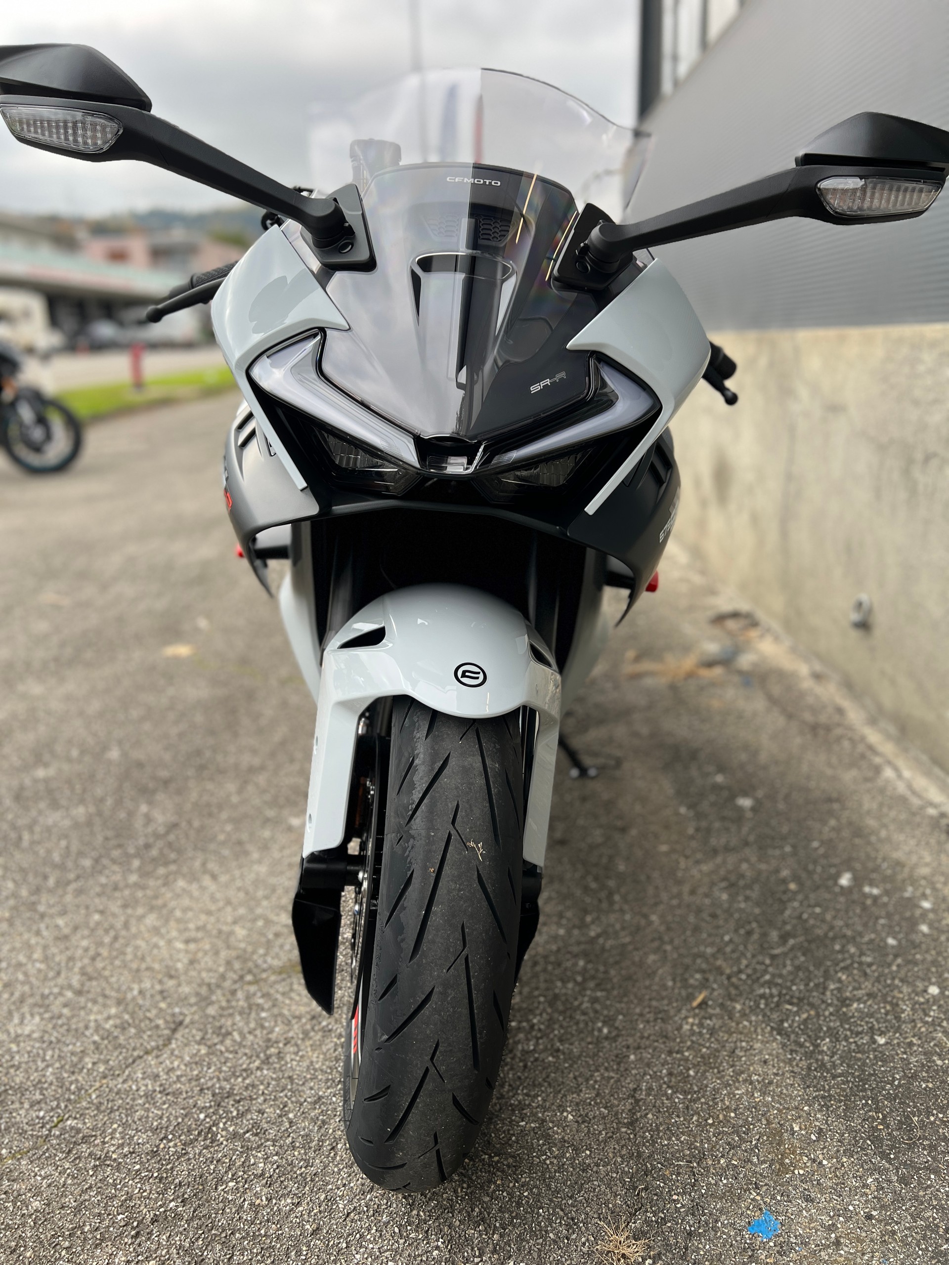 CF MOTO 675 SR-R auch als 35kW-image-4