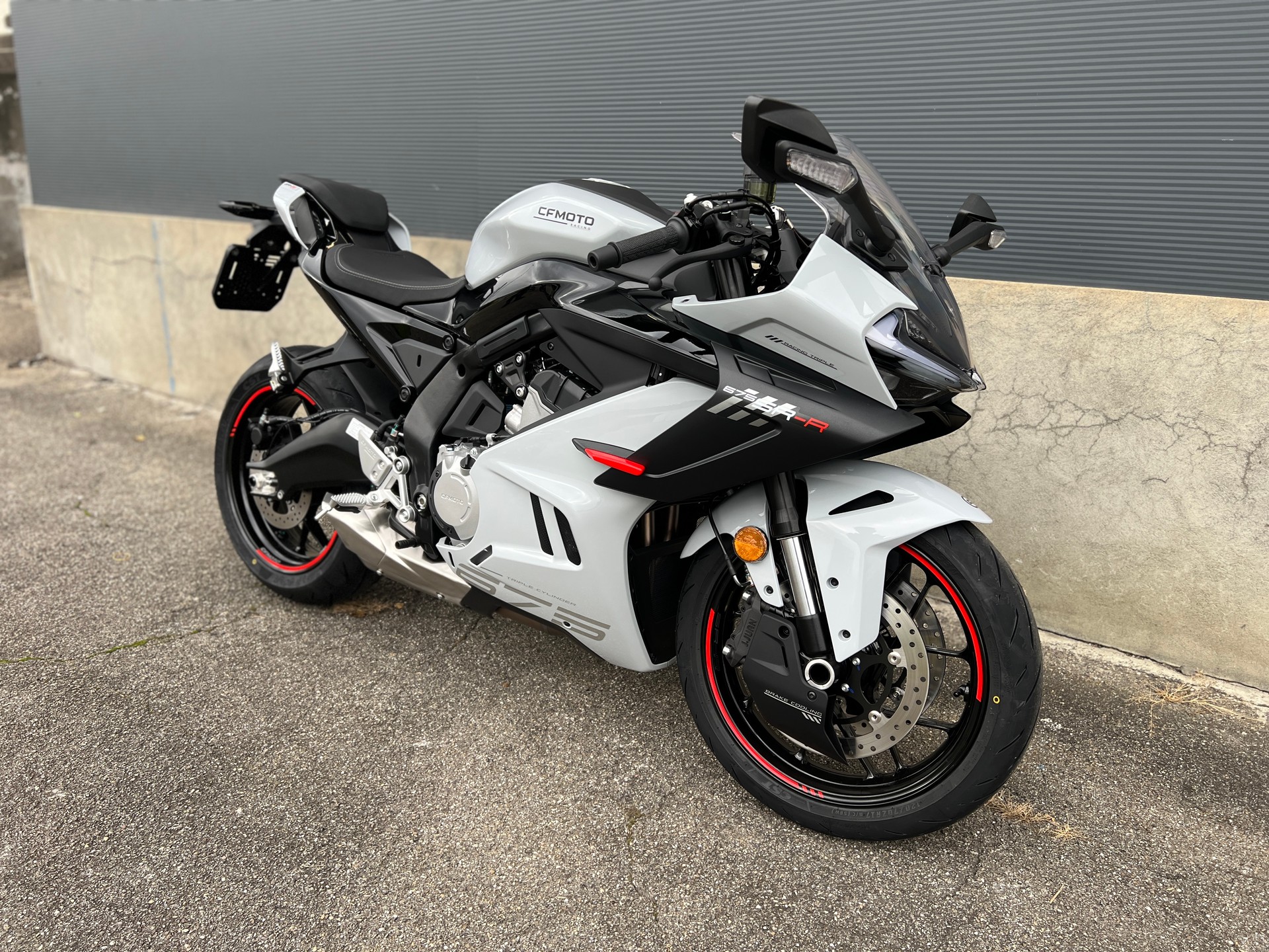 CF MOTO 675 SR-R auch als 35kW-image-2