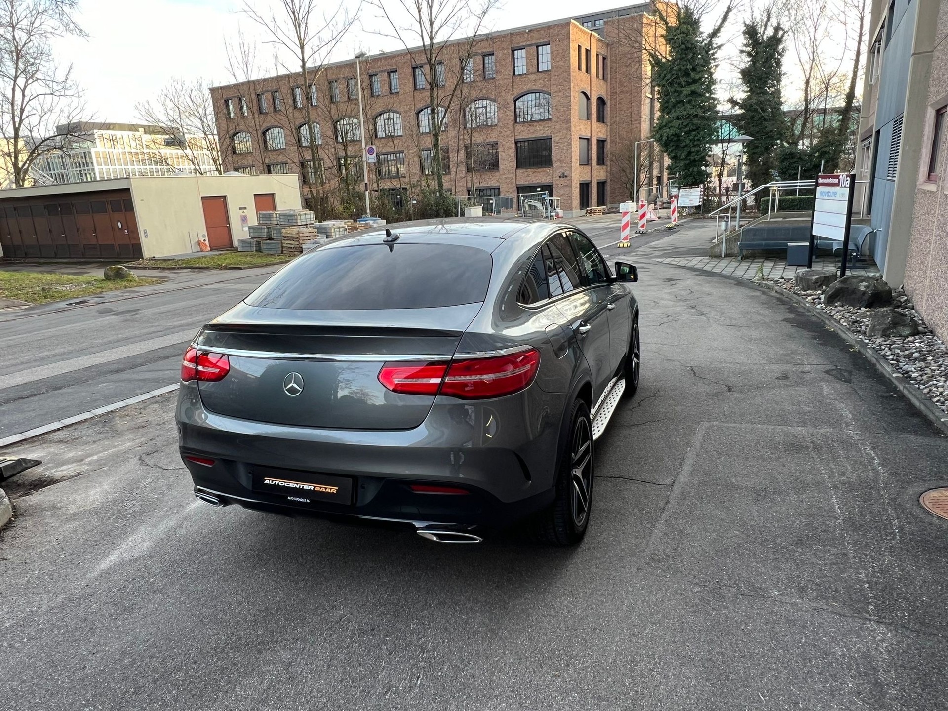 MERCEDES-BENZ GLE Coupé 350 d 4Matic 9G-Tronic-showroom-element-3