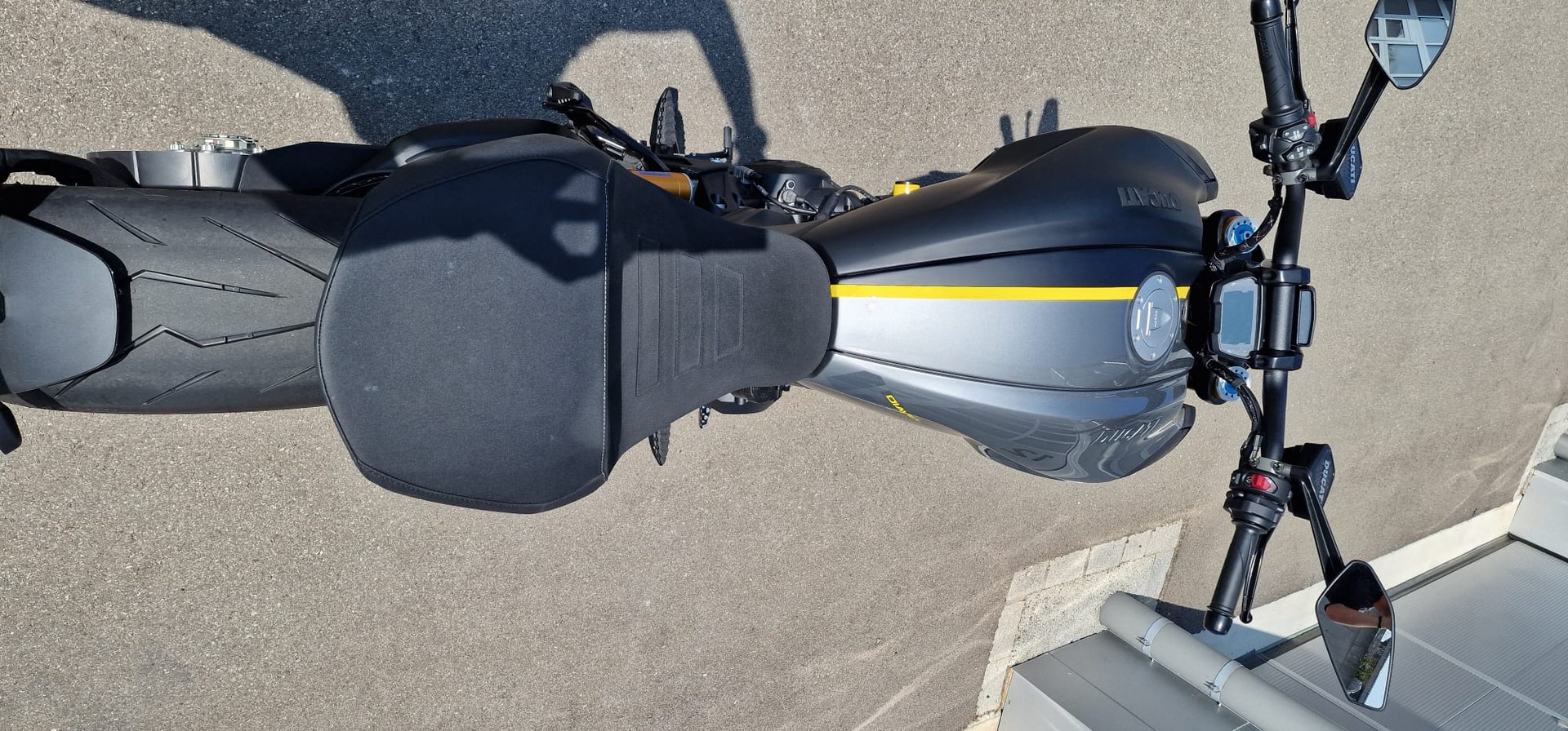 DUCATI Diavel 1260 S-image-2