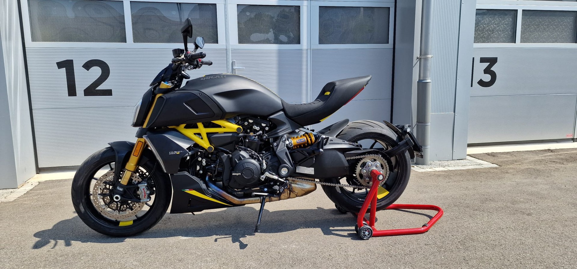 DUCATI Diavel 1260 S-image-0
