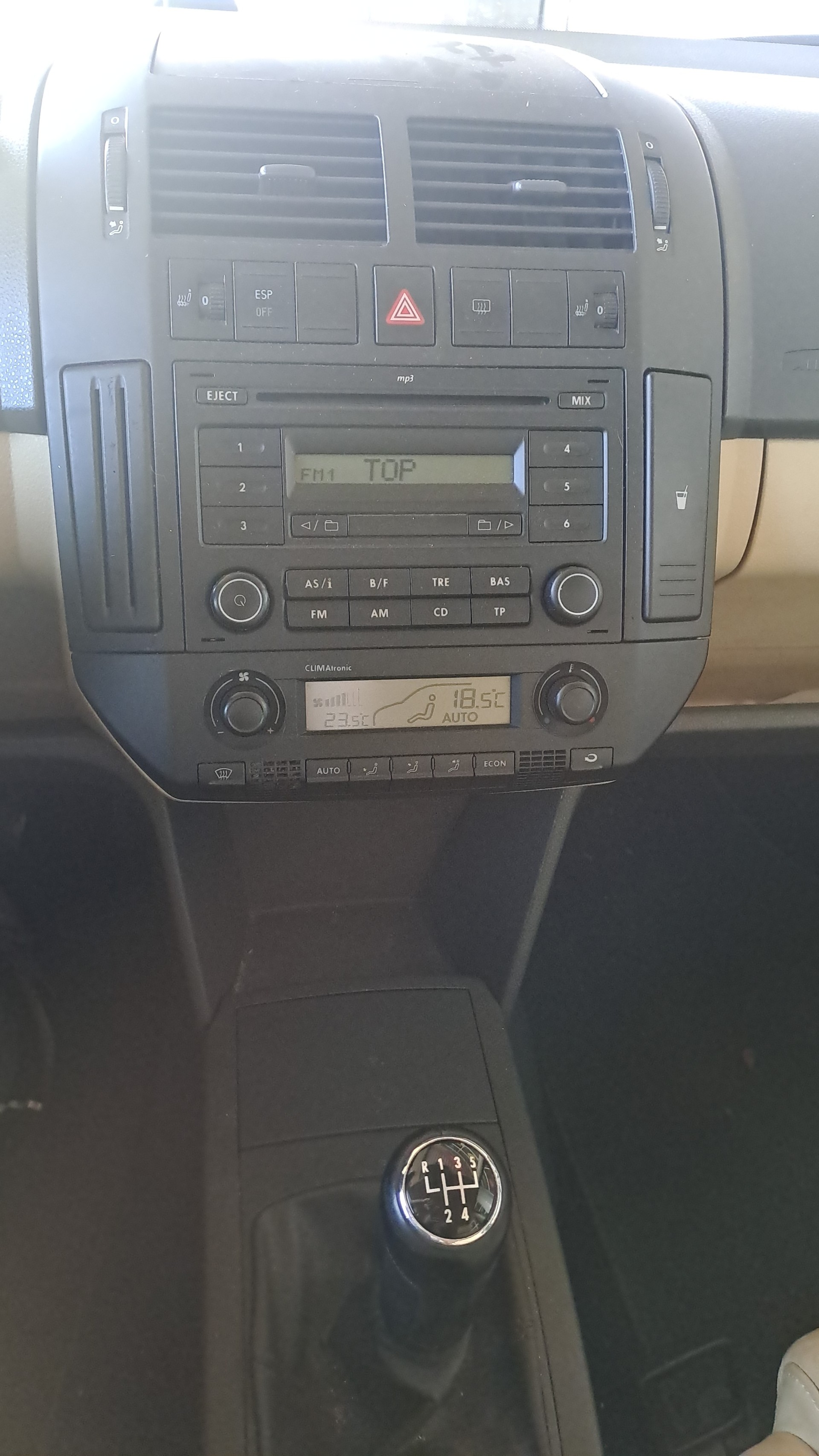 VW Polo 1.6 16V Comfortline-image-10