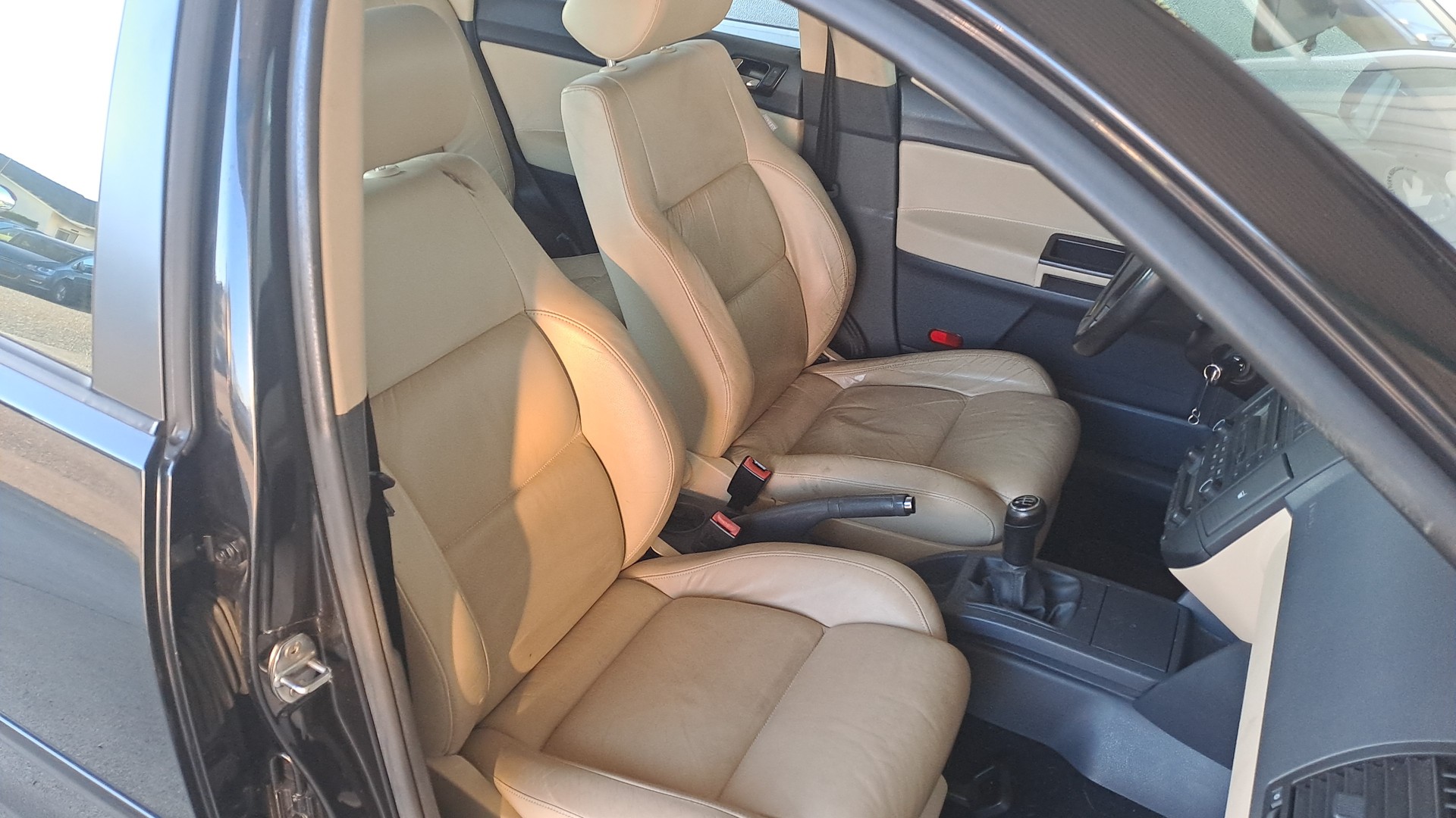 VW Polo 1.6 16V Comfortline-image-14