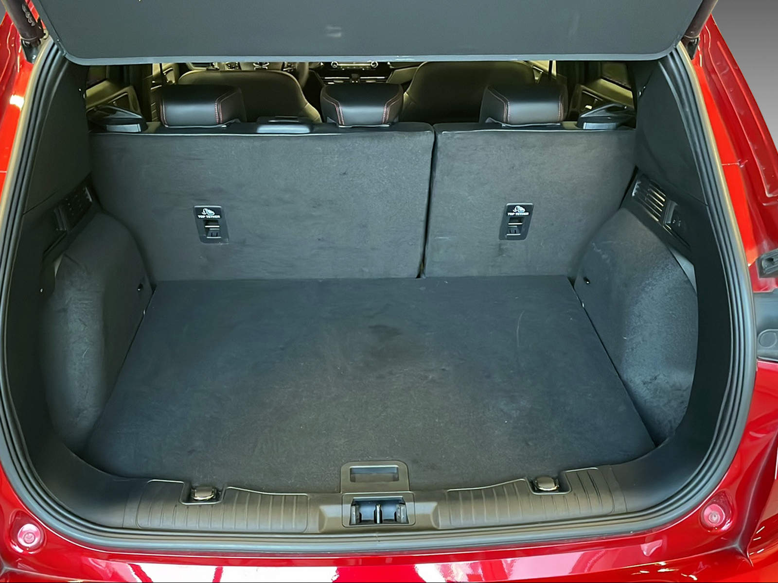 FORD Kuga 2.5 Plug-in Hybrid ST-Line X-image-9