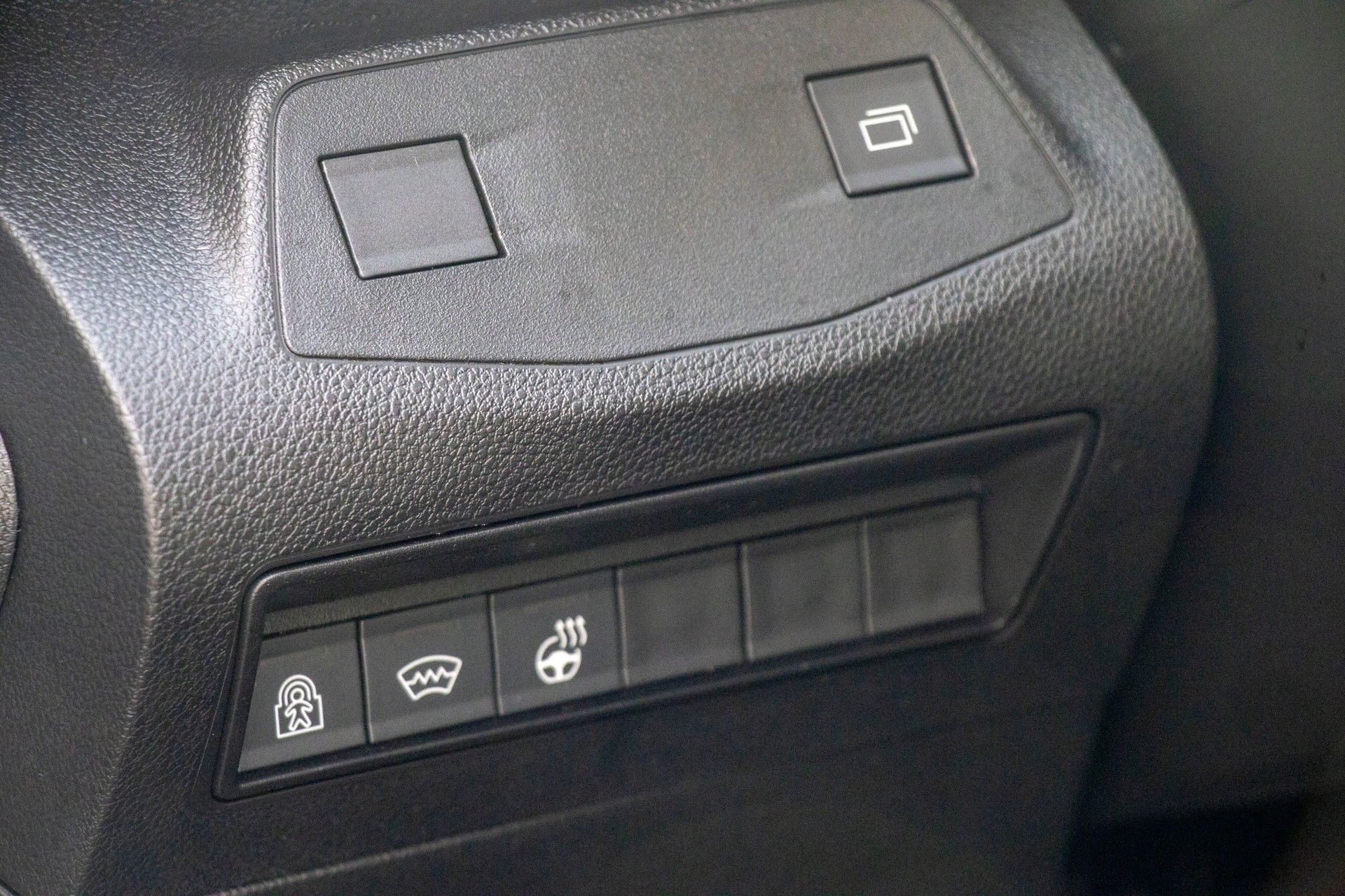OPEL Combo XL 1.5 GS S/S Long Version-image-13