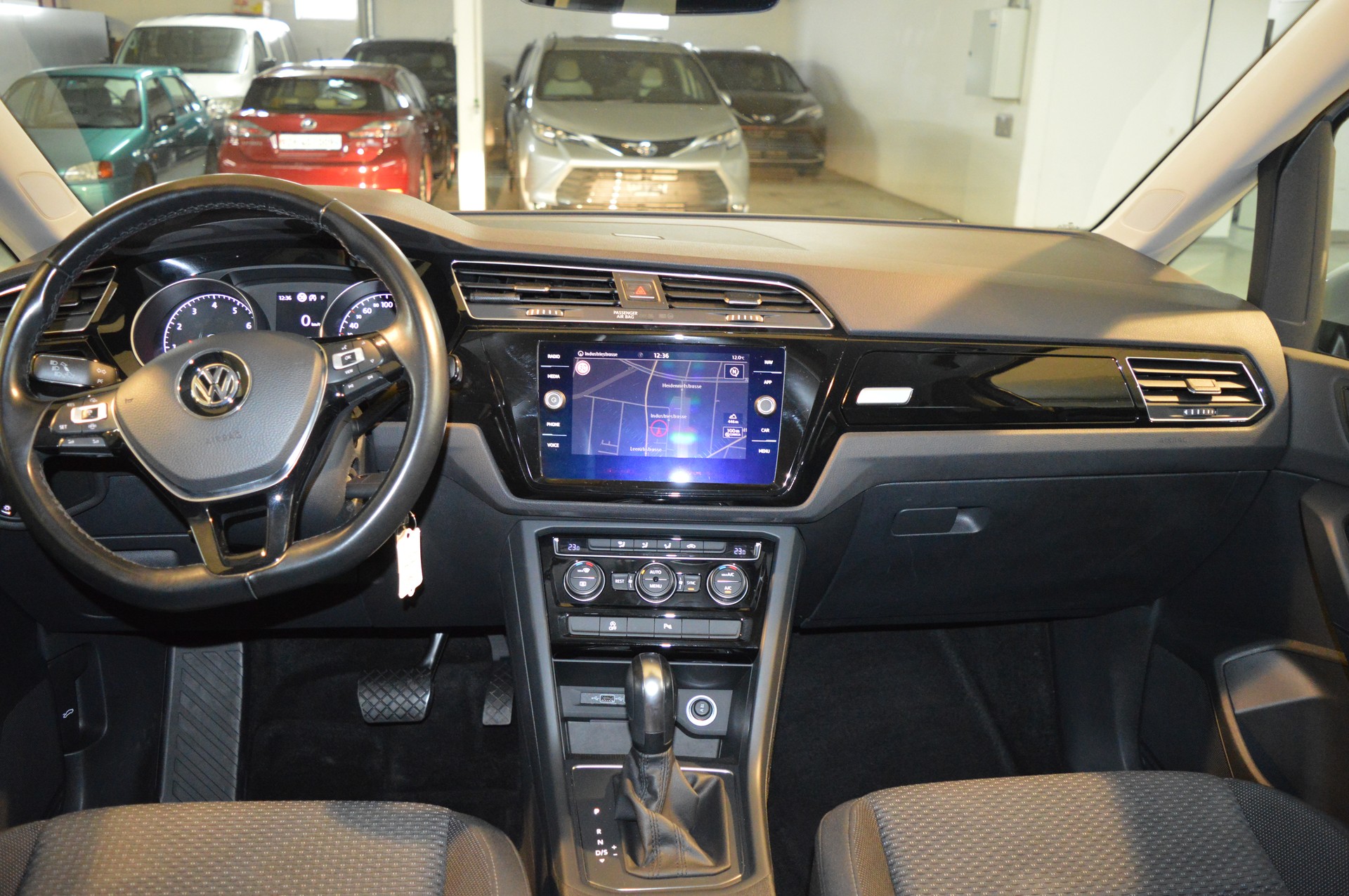 VW Touran 1.5 TSI EVO Comfortline DSG-image-12