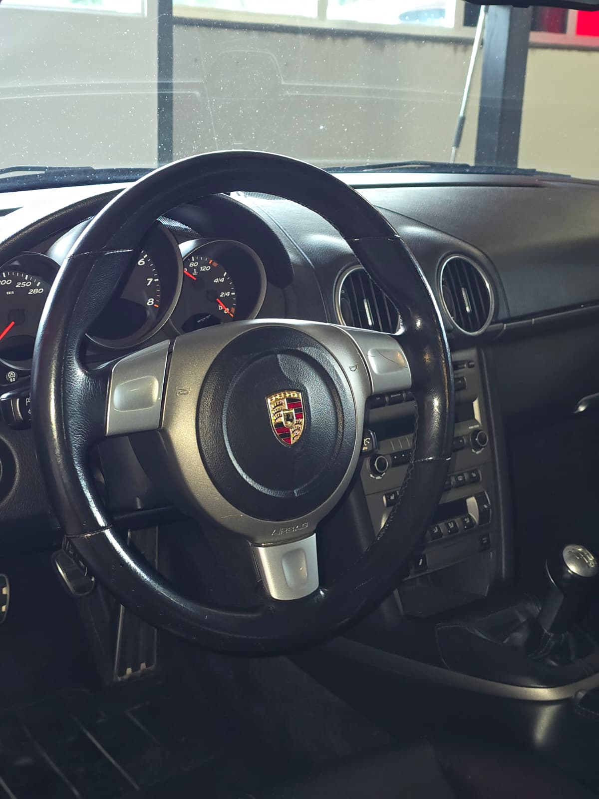 PORSCHE Boxster 2.7-image-7