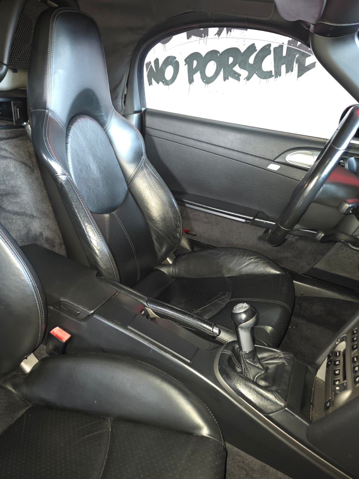 PORSCHE Boxster 2.7-image-8