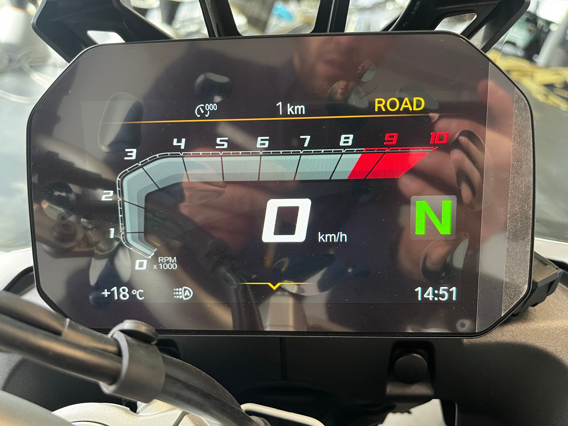 BMW F 900 GS-image-7