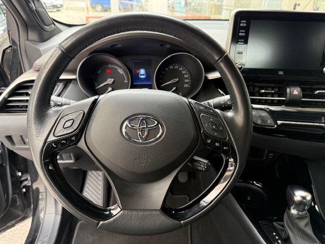 TOYOTA C-HR 2.0 HSD CVT Premium-image-6