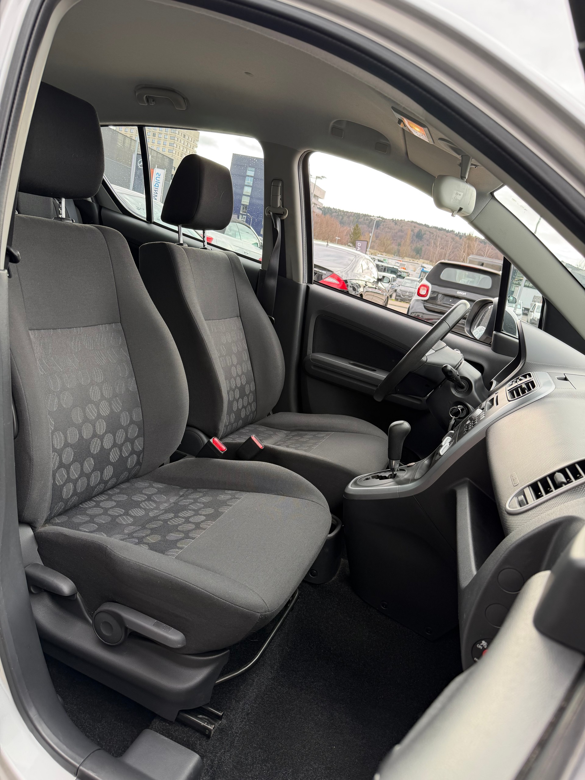 SUZUKI Splash 1.2i 16V GL Top Automatic-image-14
