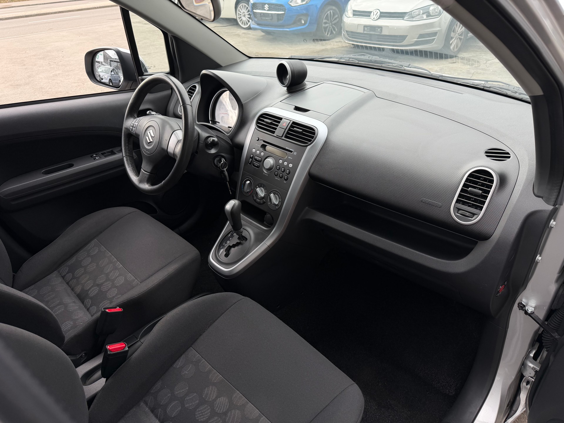 SUZUKI Splash 1.2i 16V GL Top Automatic-image-13