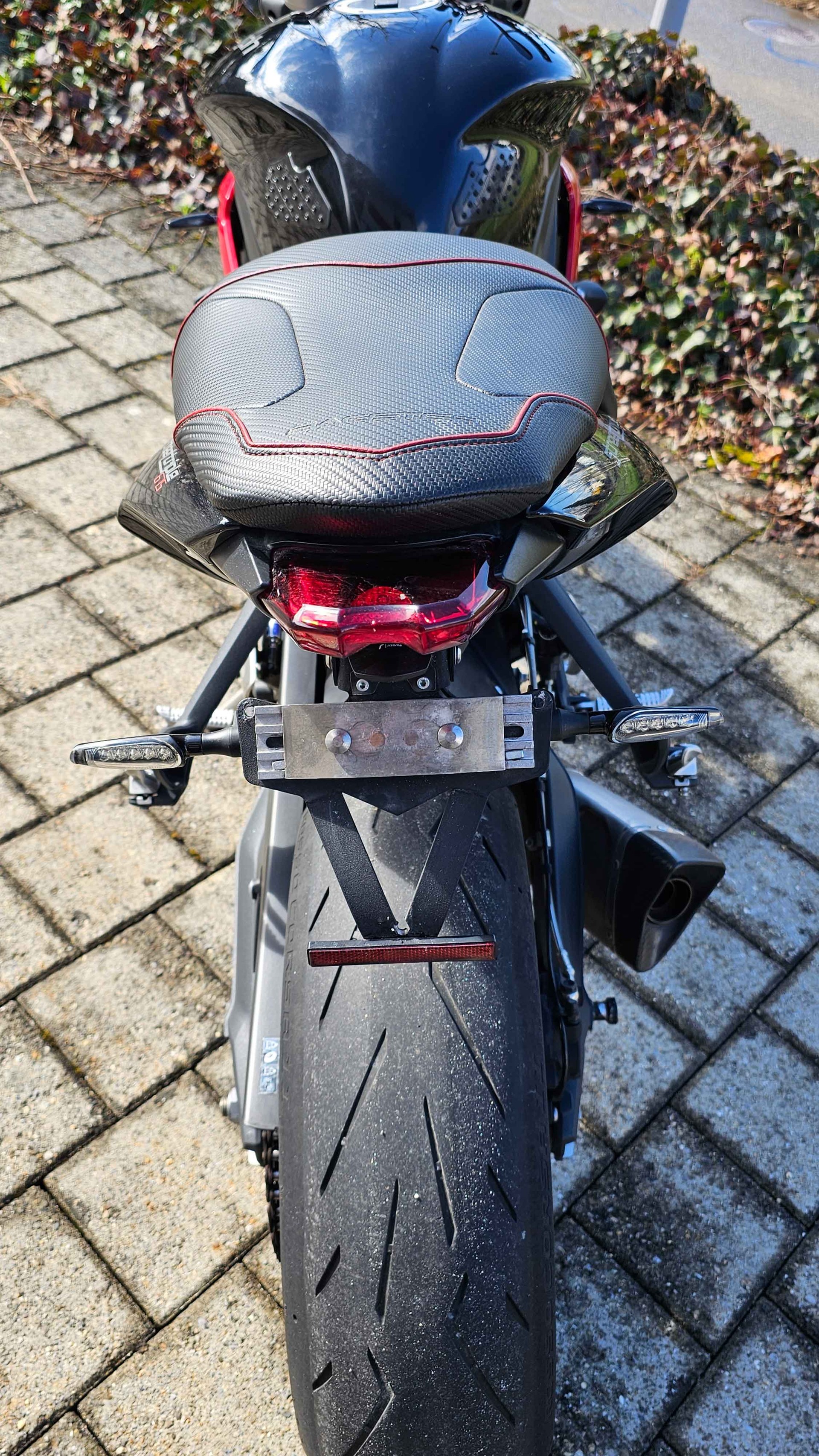 TRIUMPH Street Triple 675 R ABS-image-3