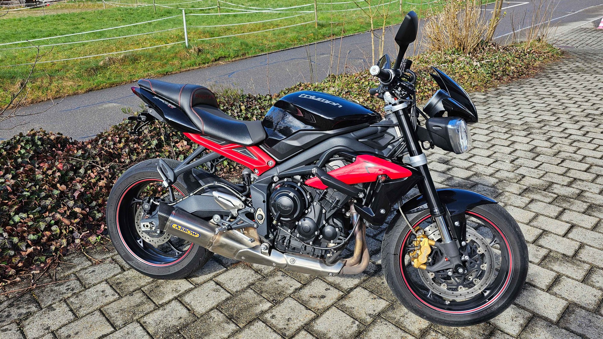 TRIUMPH Street Triple 675 R ABS