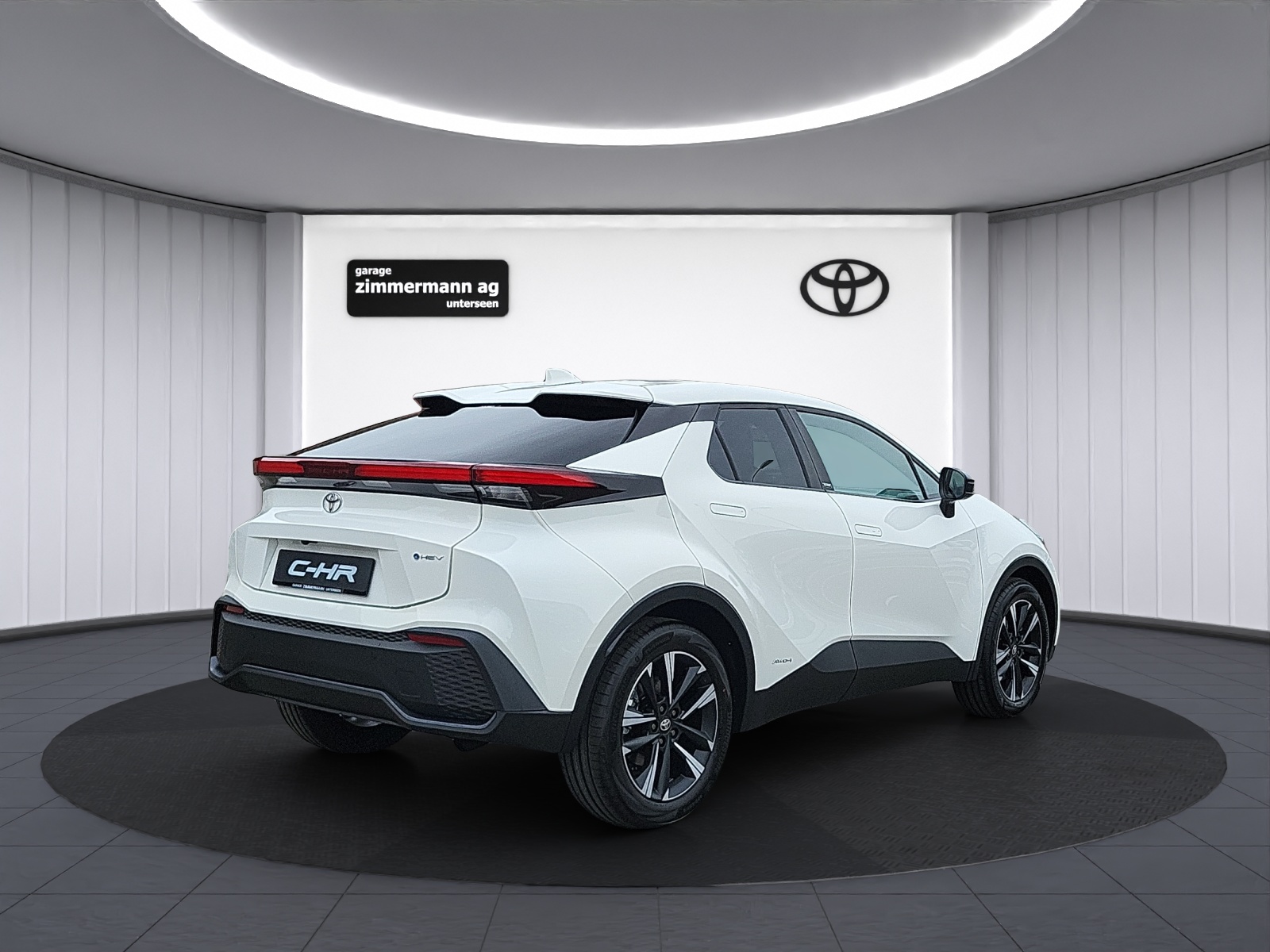TOYOTA C-HR 2.0 HEV Swiss Edition 4x4-image-6