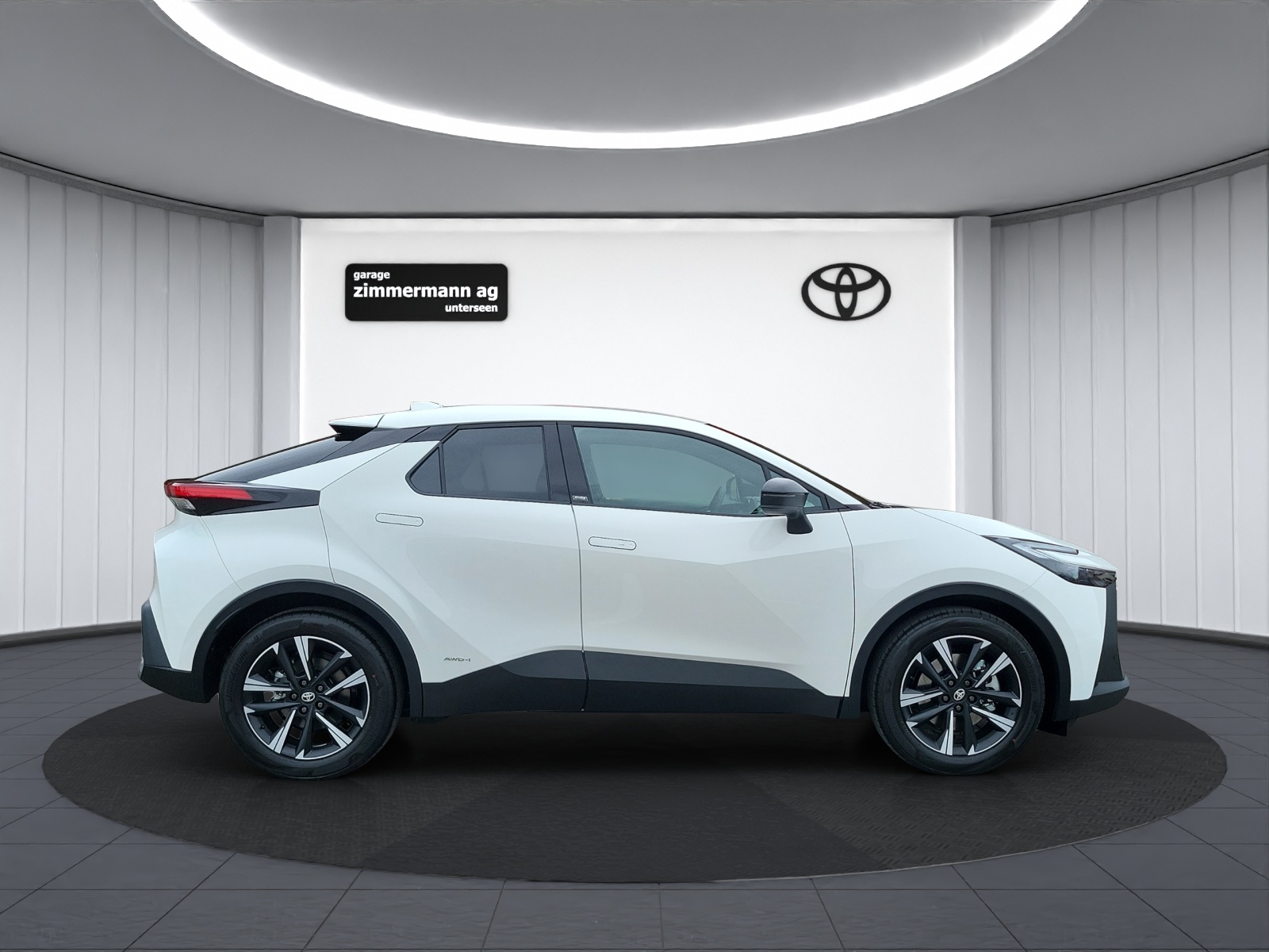 TOYOTA C-HR 2.0 HEV Swiss Edition 4x4-image-4