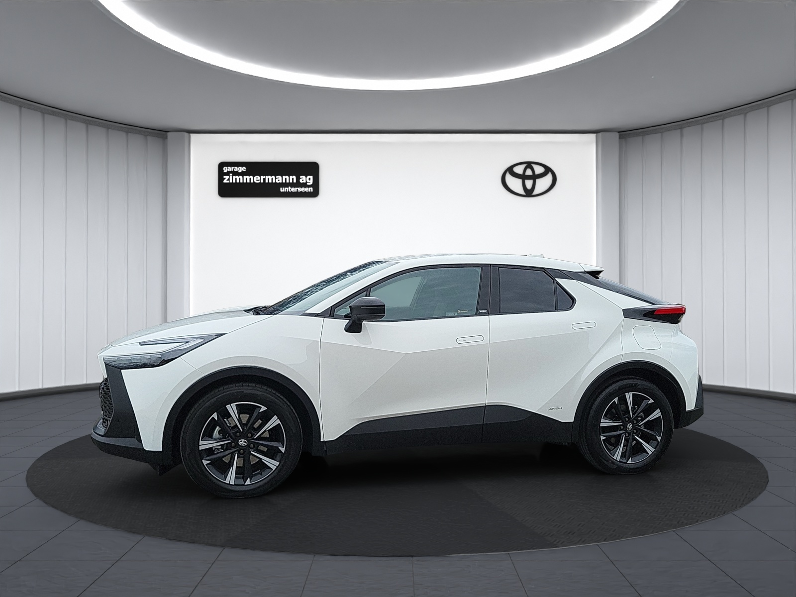 TOYOTA C-HR 2.0 HEV Swiss Edition 4x4-image-11